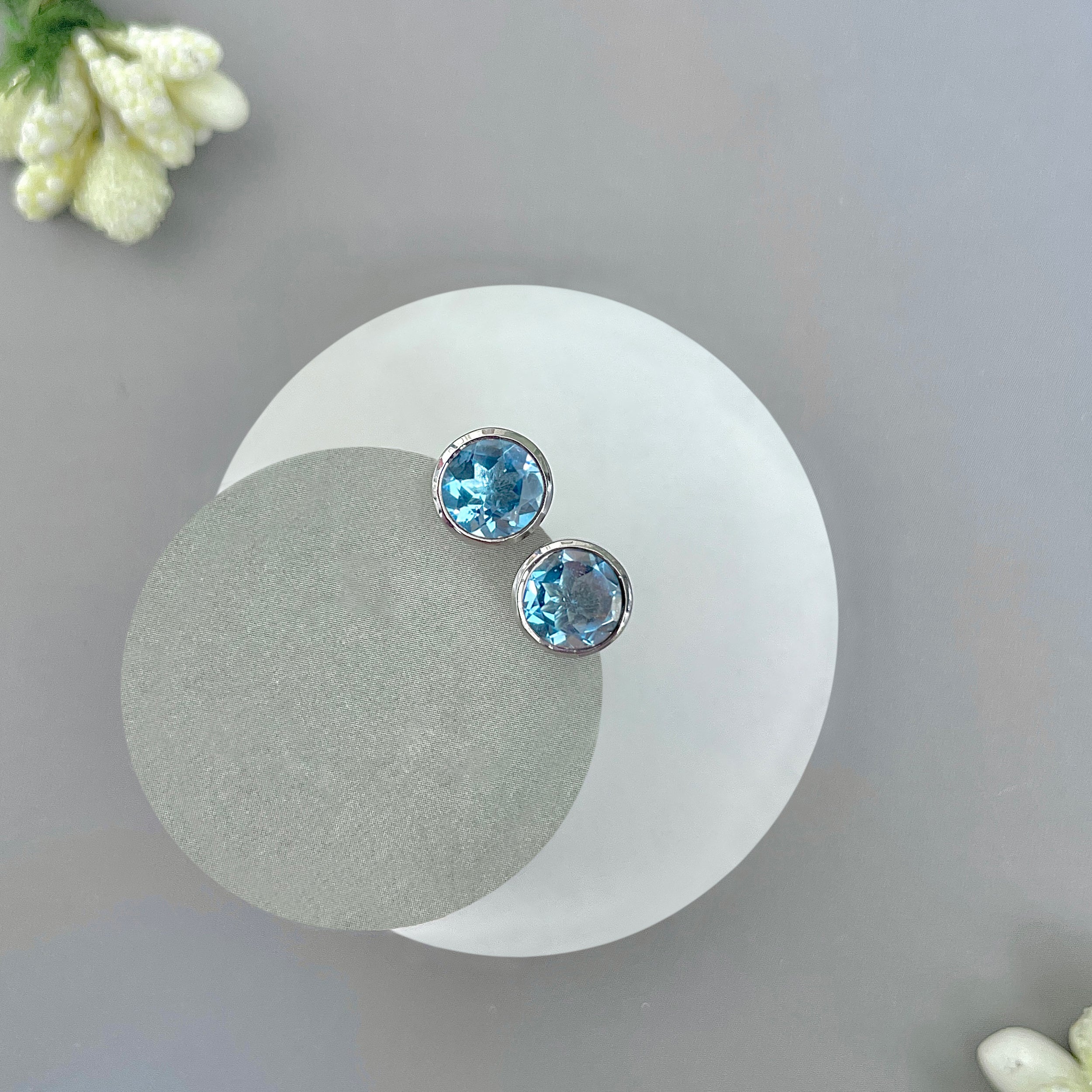 Swiss Blue Topaz Stud Earrings-(SBTZ-SE-1426.)