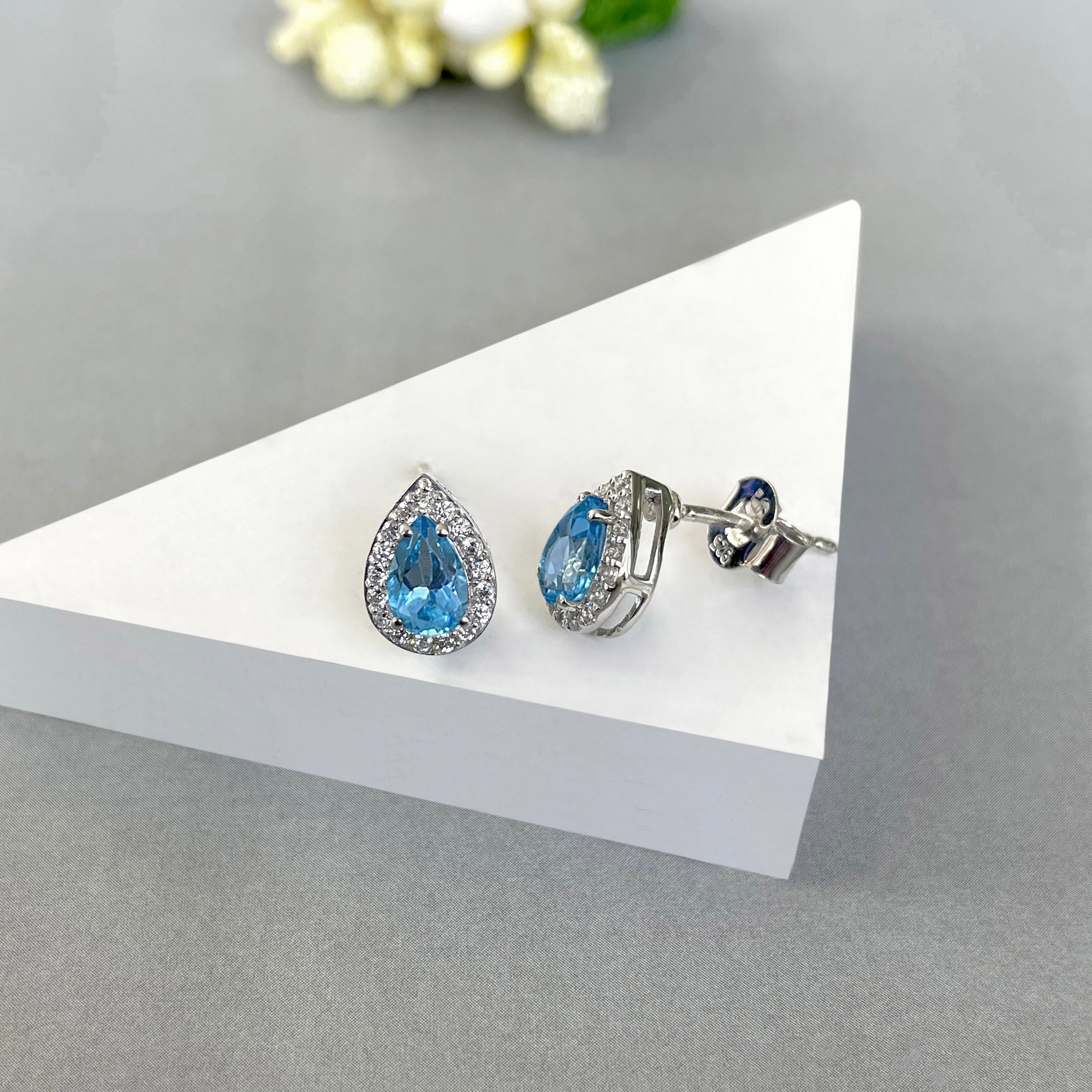Swiss Blue Topaz Stud Earring-(SBTZ-SE-52-W.)