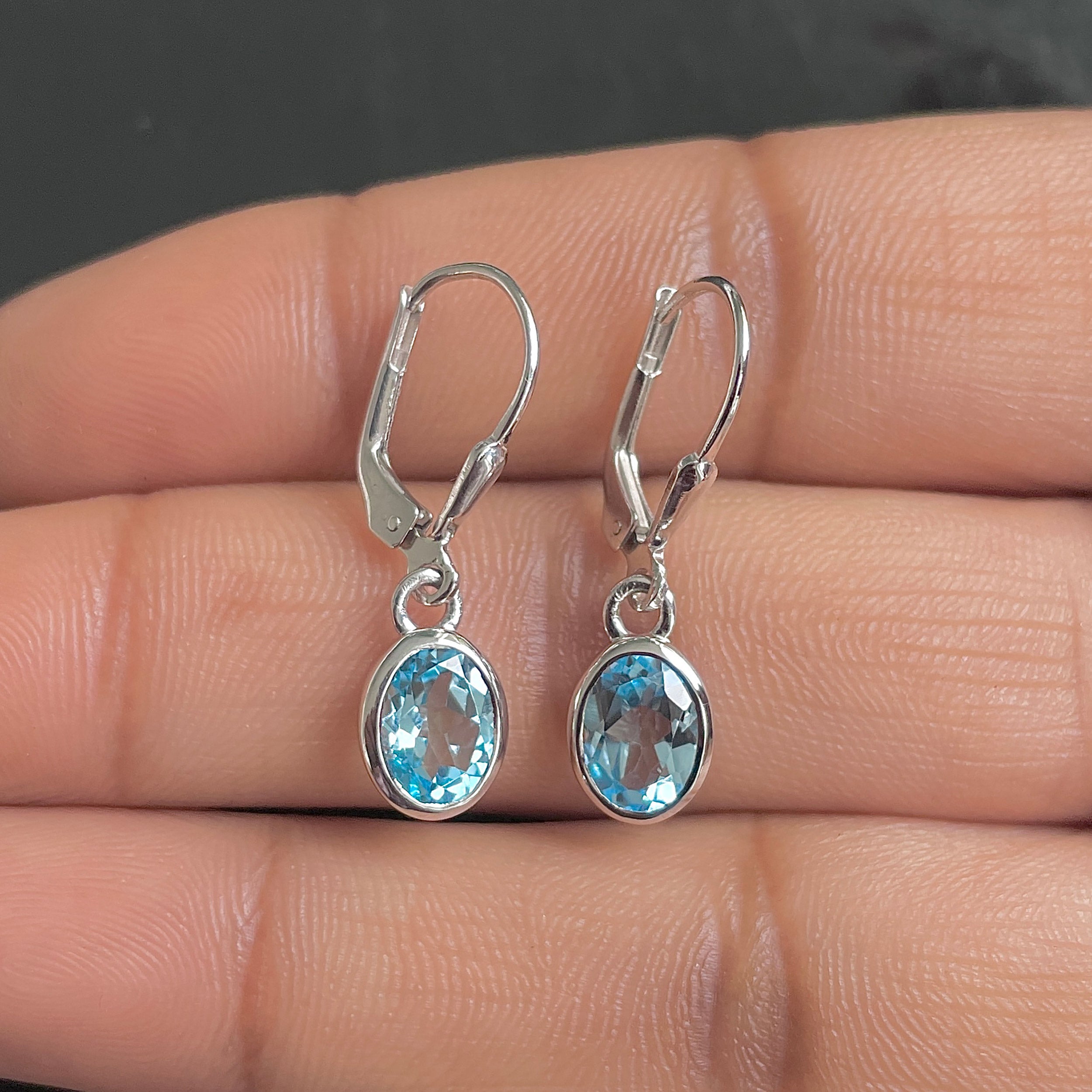 Swiss Blue Topaz Leverback Earring-(SBTZ-SE-547.)