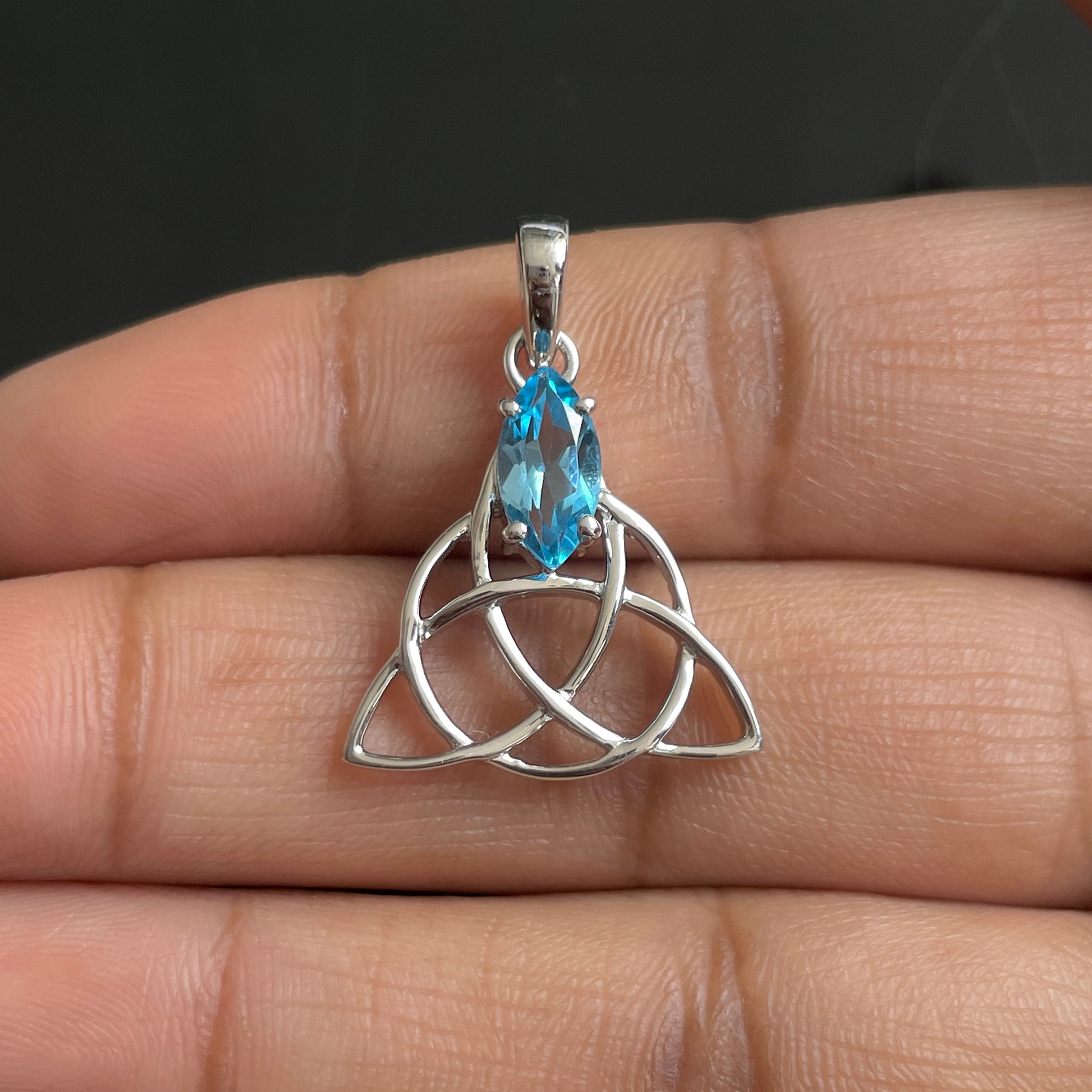 Swiss Blue Topaz Pendant-(SBTZ-SN-161.)