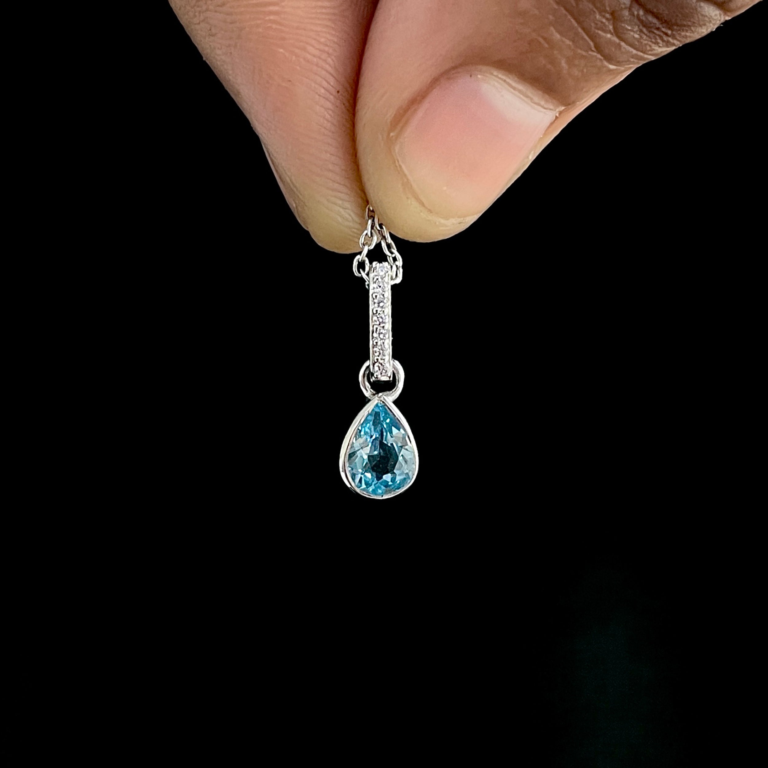Swiss Blue Topaz & White Topaz Pendant-(SBTZ-SP-779.)