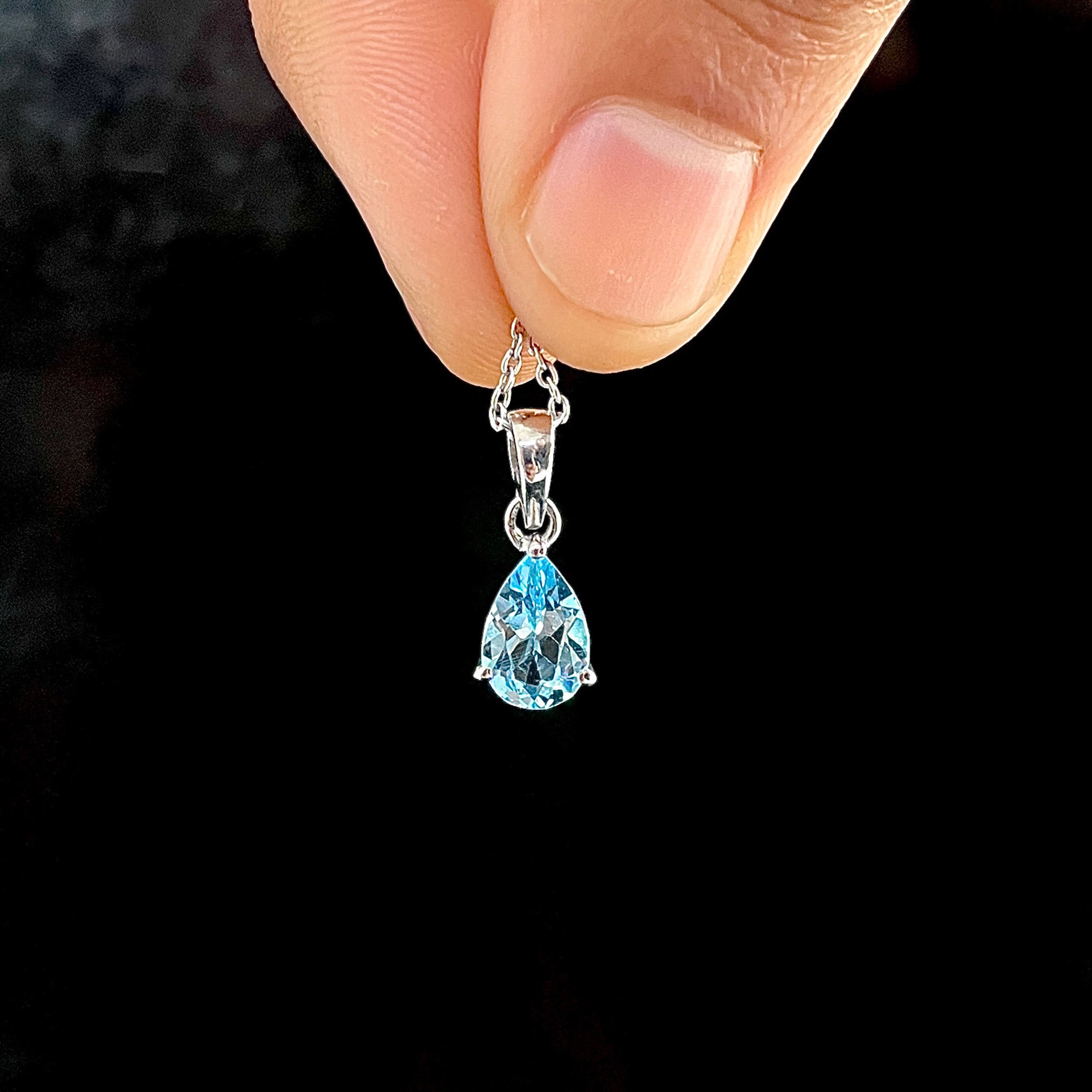 Swiss Blue Topaz Pendant-(SBTZ-SP-917.)