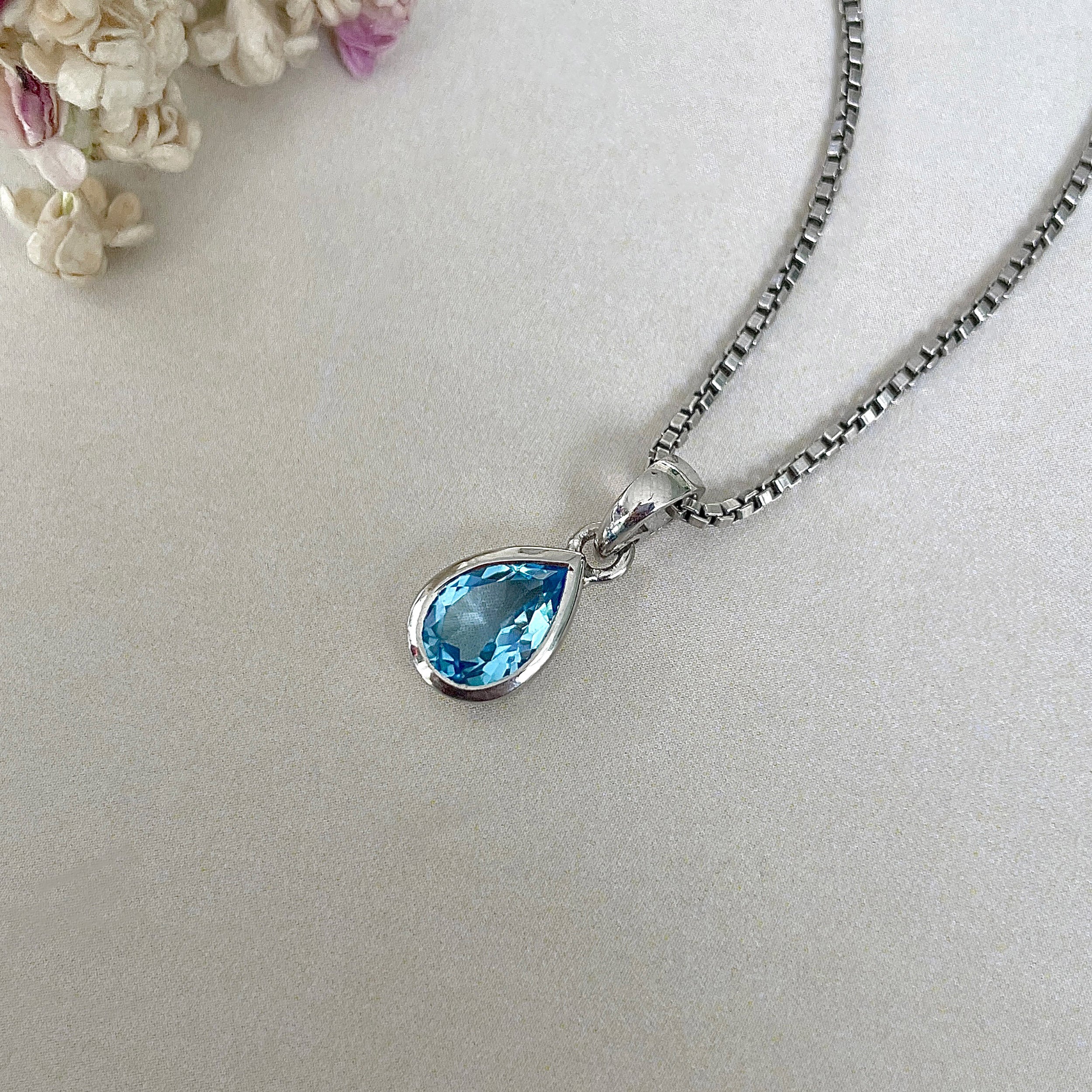 Swiss Blue Topaz Pendant-(SBTZ-SP-956.)