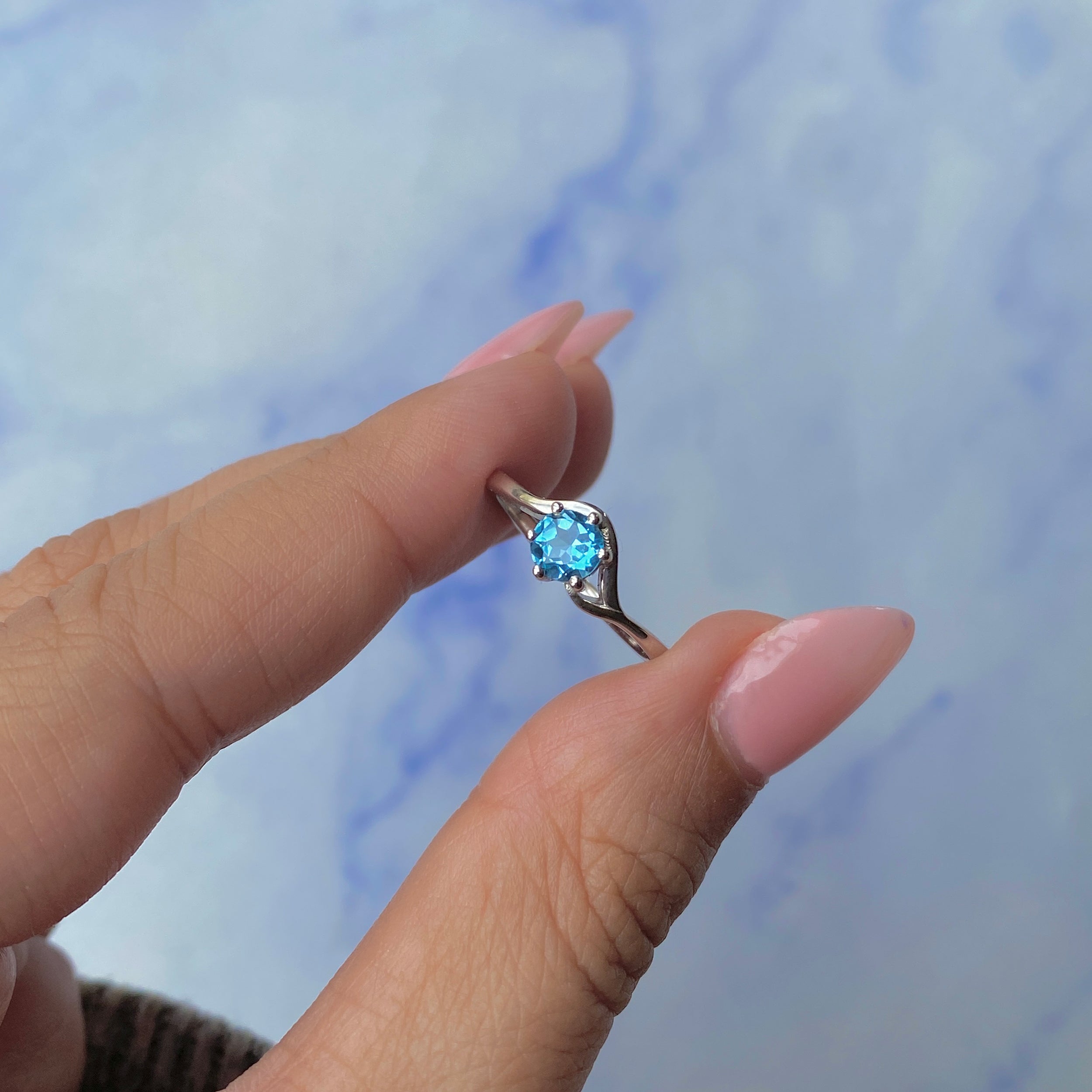 Swiss Blue Topaz Ring-(SBTZ-SR-04.)