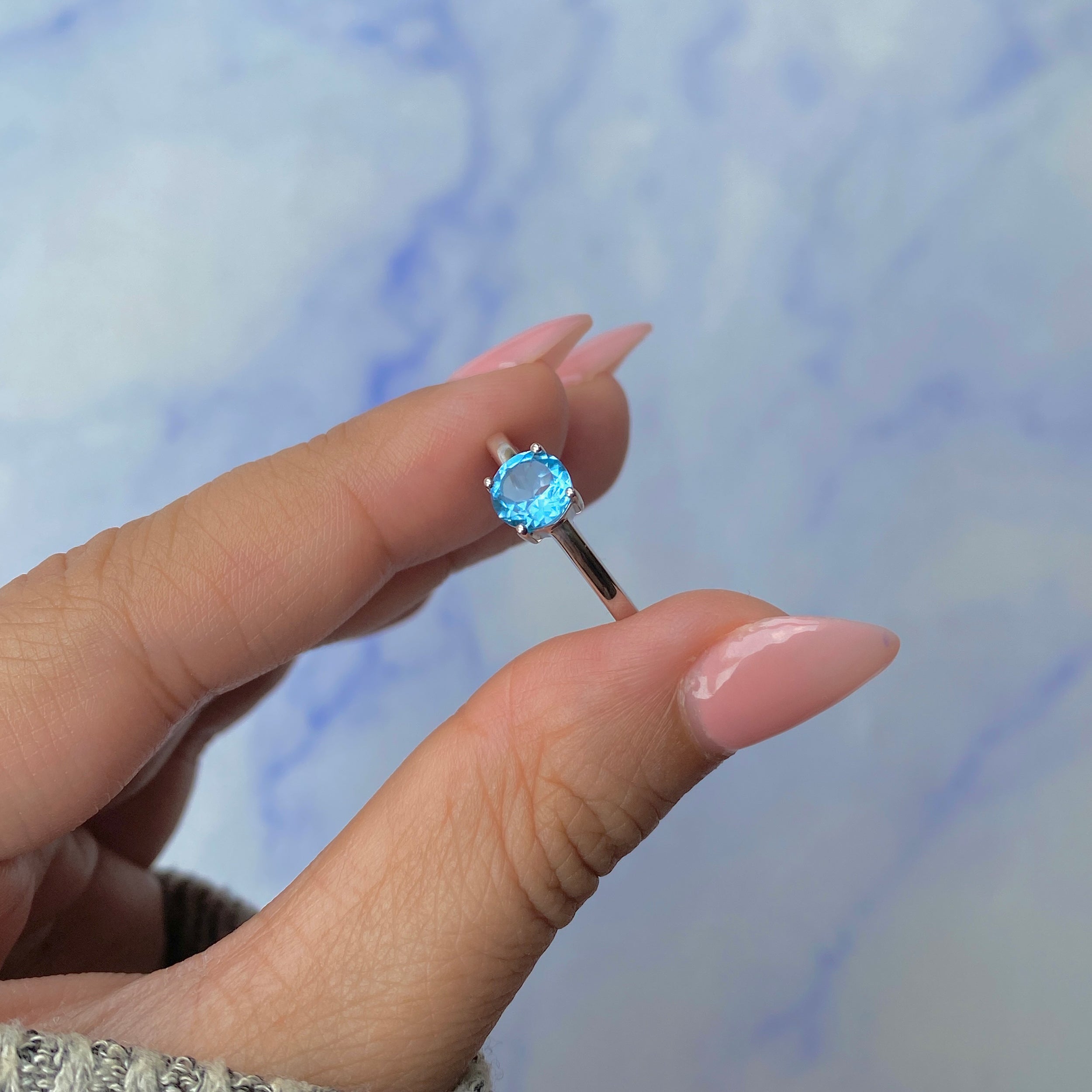 Swiss Blue Topaz Ring-(SBTZ-SR-236.)