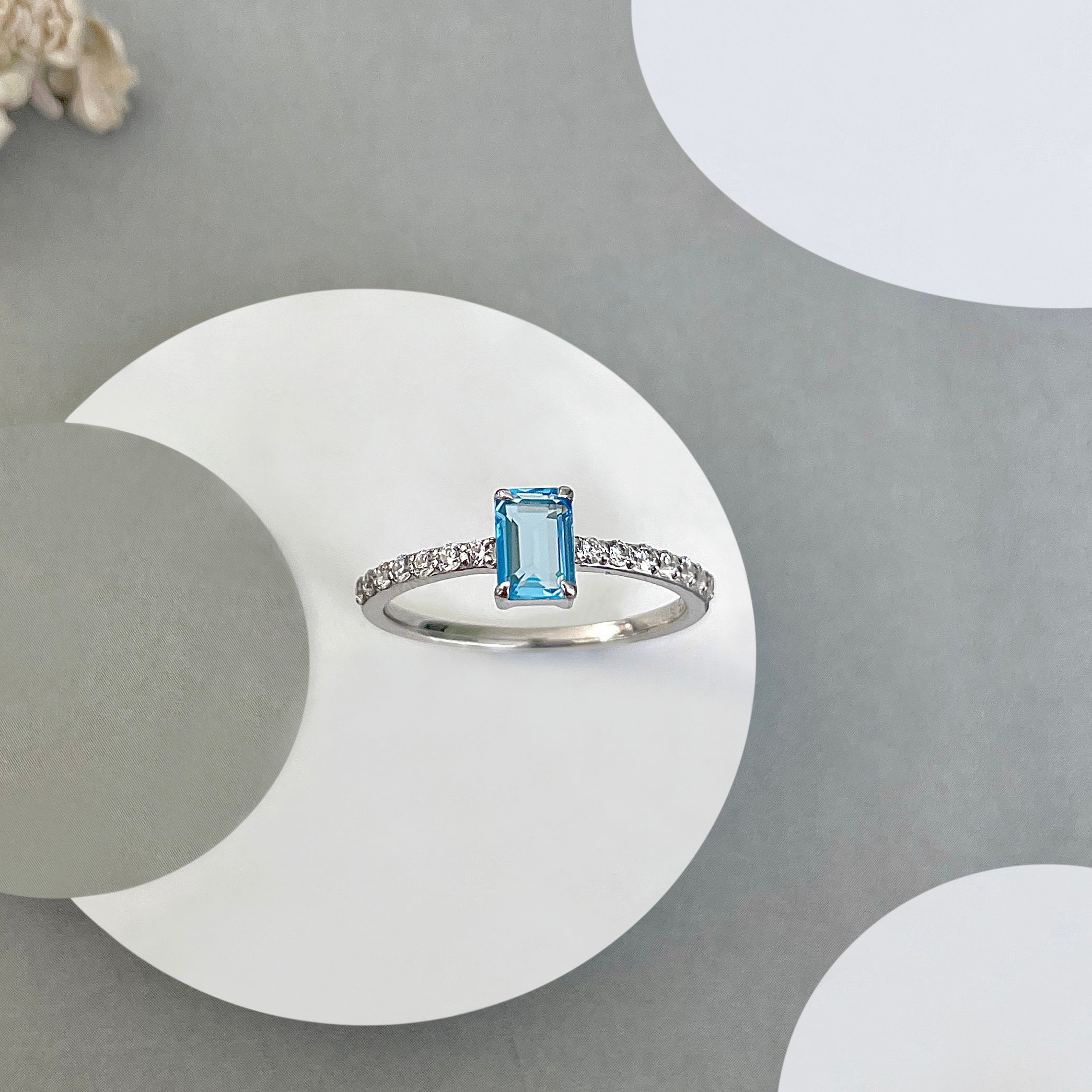 Swiss Blue Topaz Ring-(SBTZ-SR-3118.)