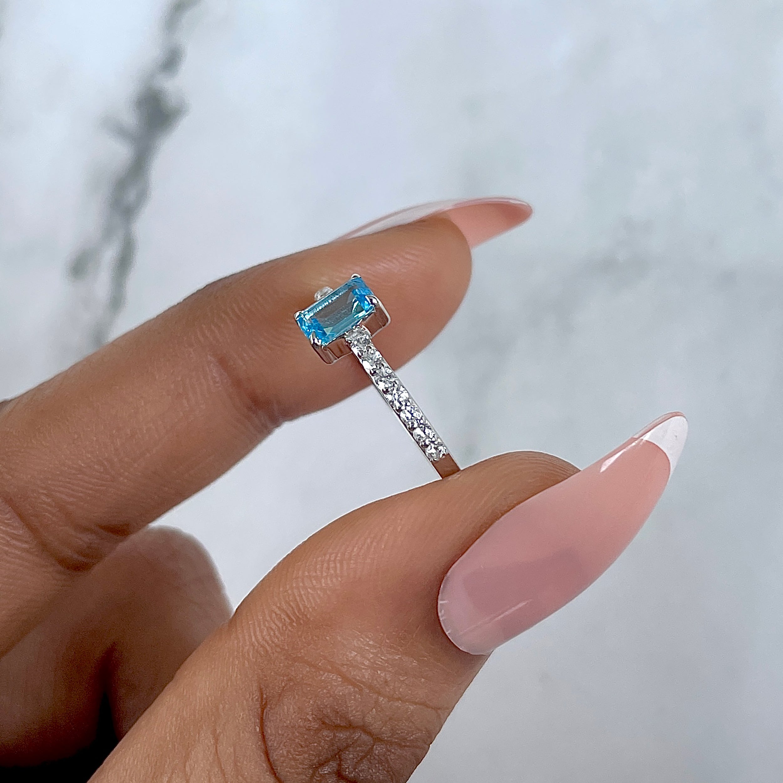Swiss Blue Topaz Ring-(SBTZ-SR-3118.)