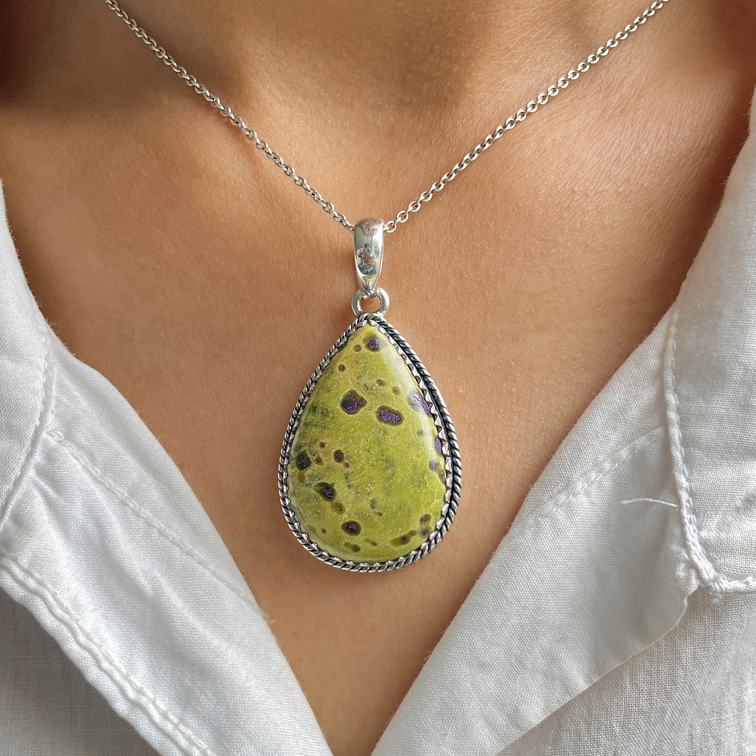 Stichtite Pendant-(SCT-P-27.)