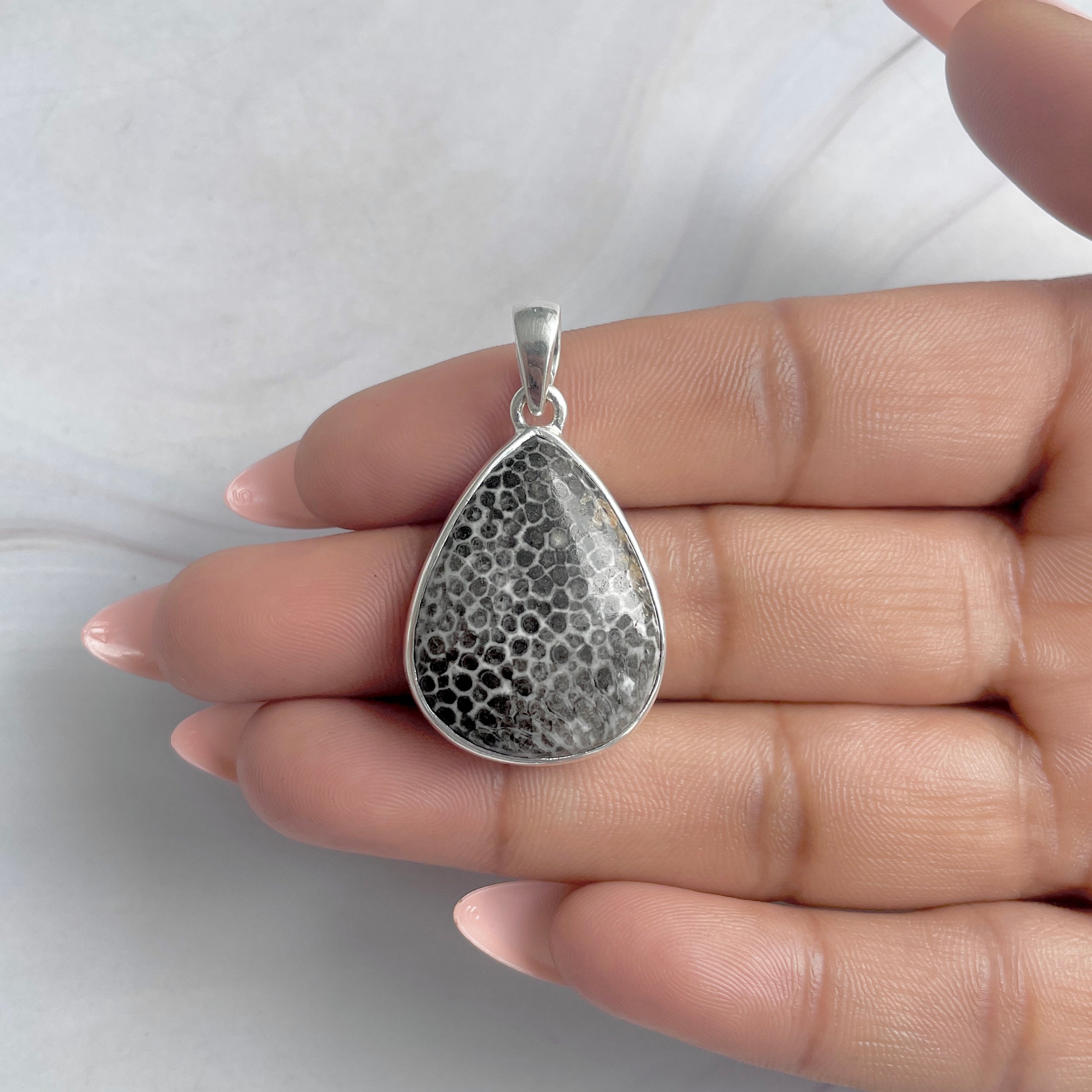 Stingray Coral Pendant-(SRC-P-15.)