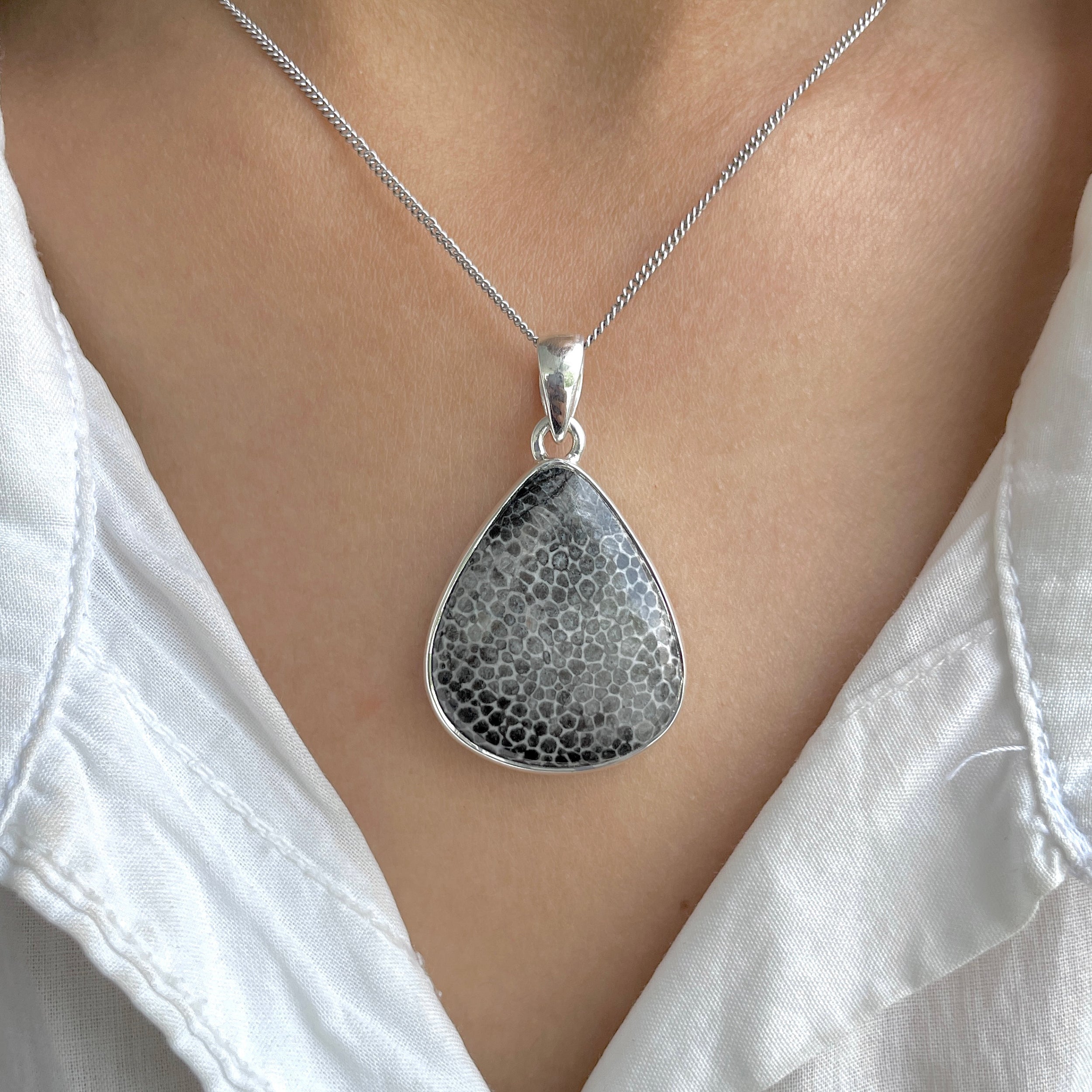 Stingray Coral Pendant-(SRC-P-16.)