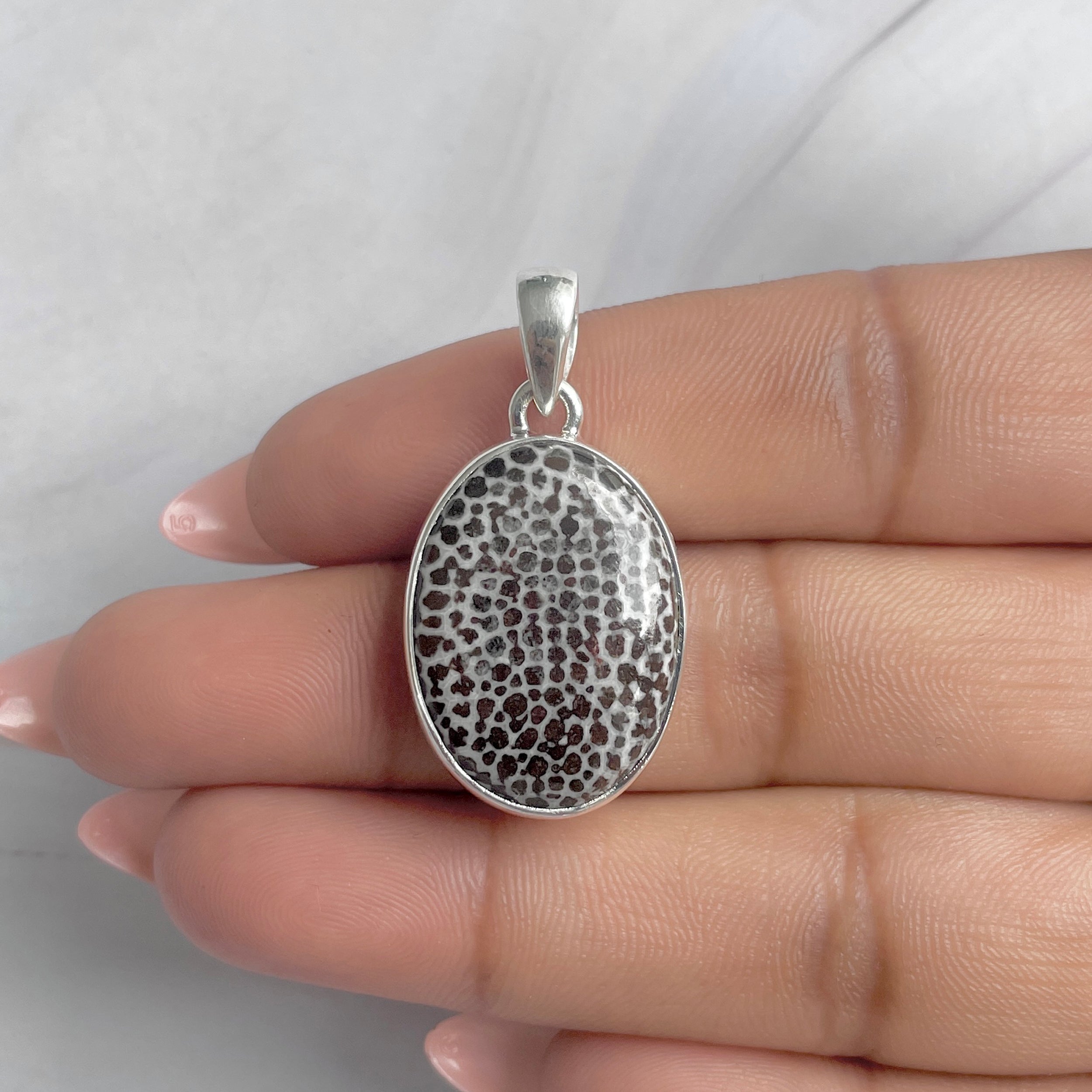 Stingray Coral Pendant-(SRC-P-17.)