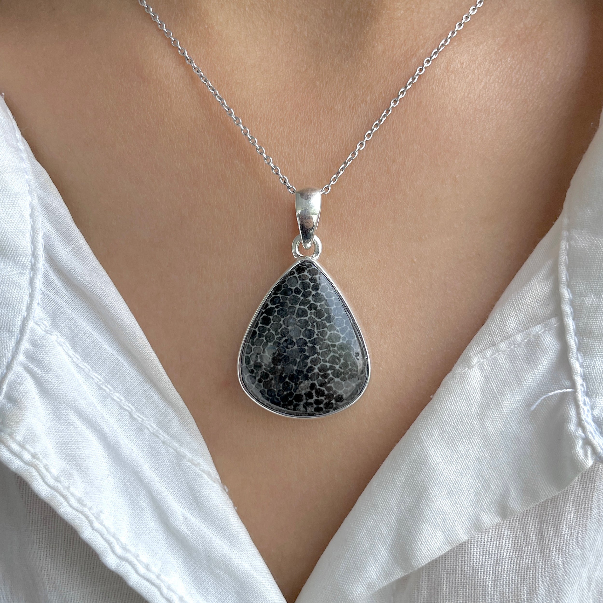 Stingray Coral Pendant-(SRC-P-19.)