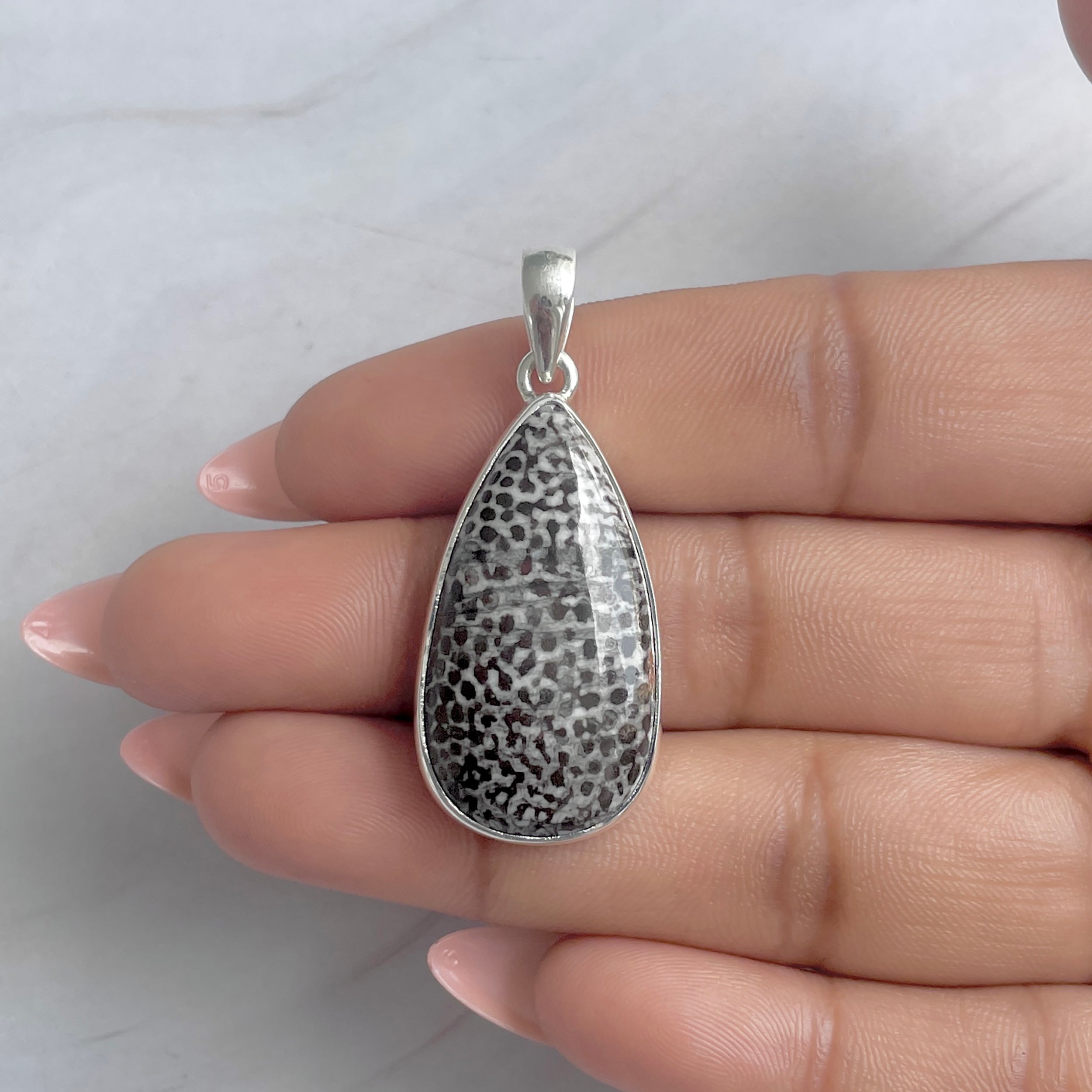 Stingray Coral Pendant-(SRC-P-21.)