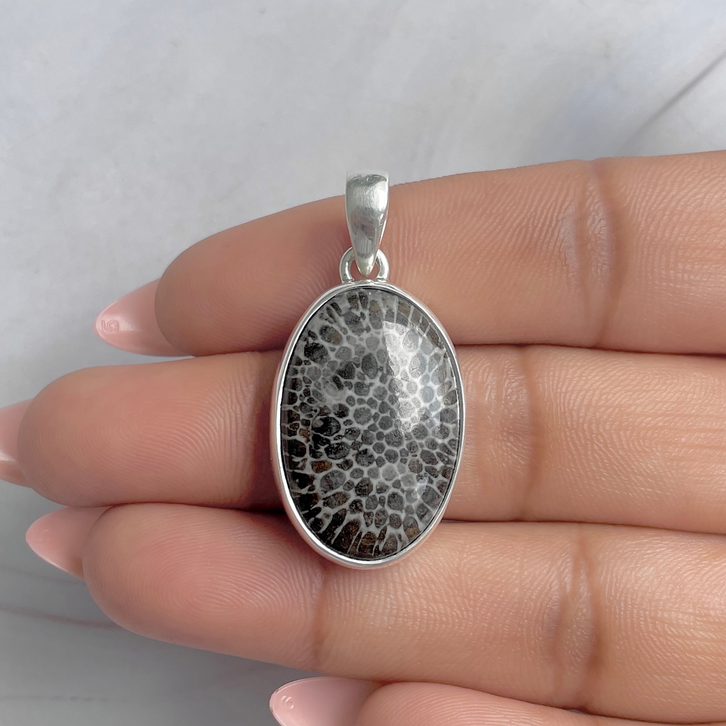 Stingray Coral Pendant-(SRC-P-25.)