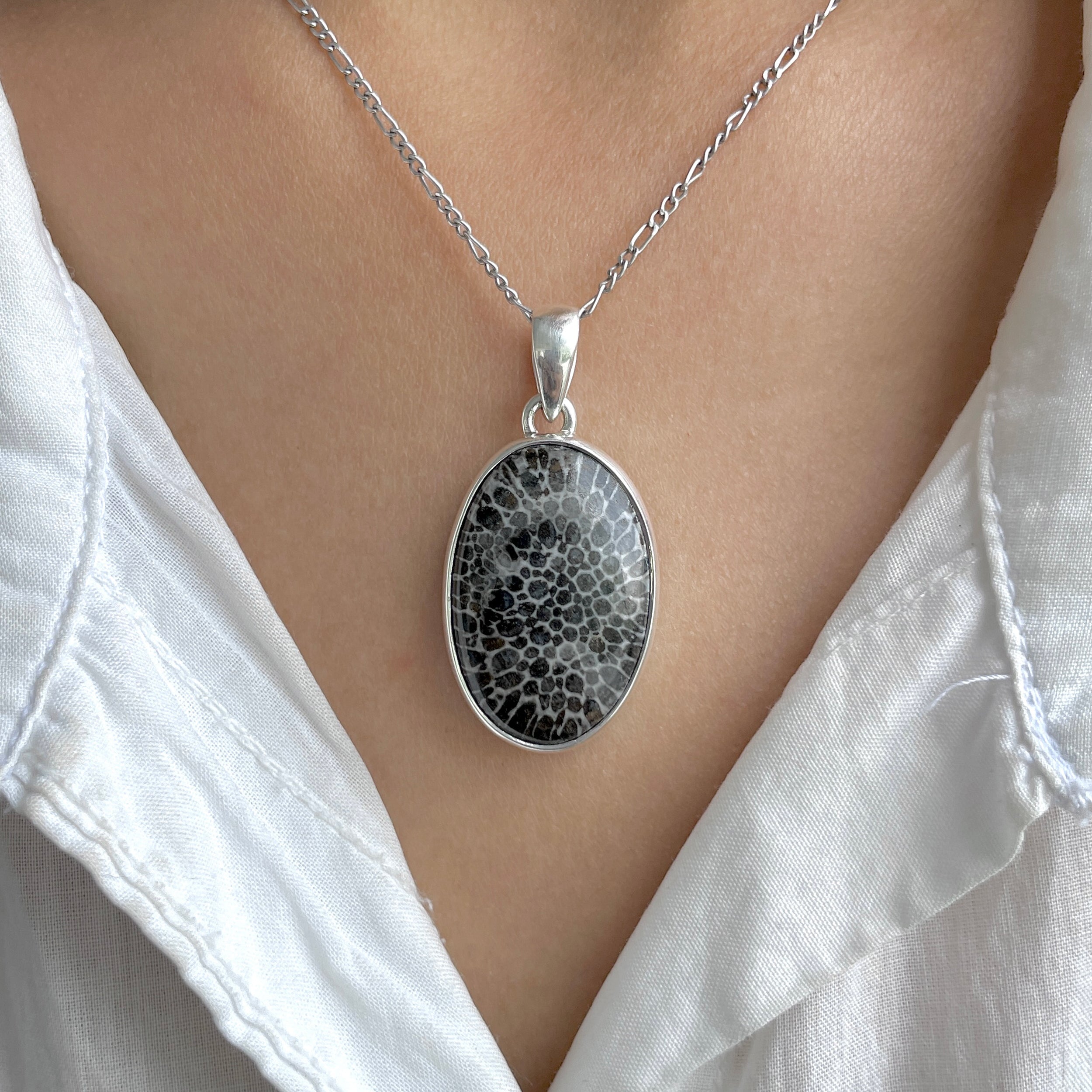 Stingray Coral Pendant-(SRC-P-25.)
