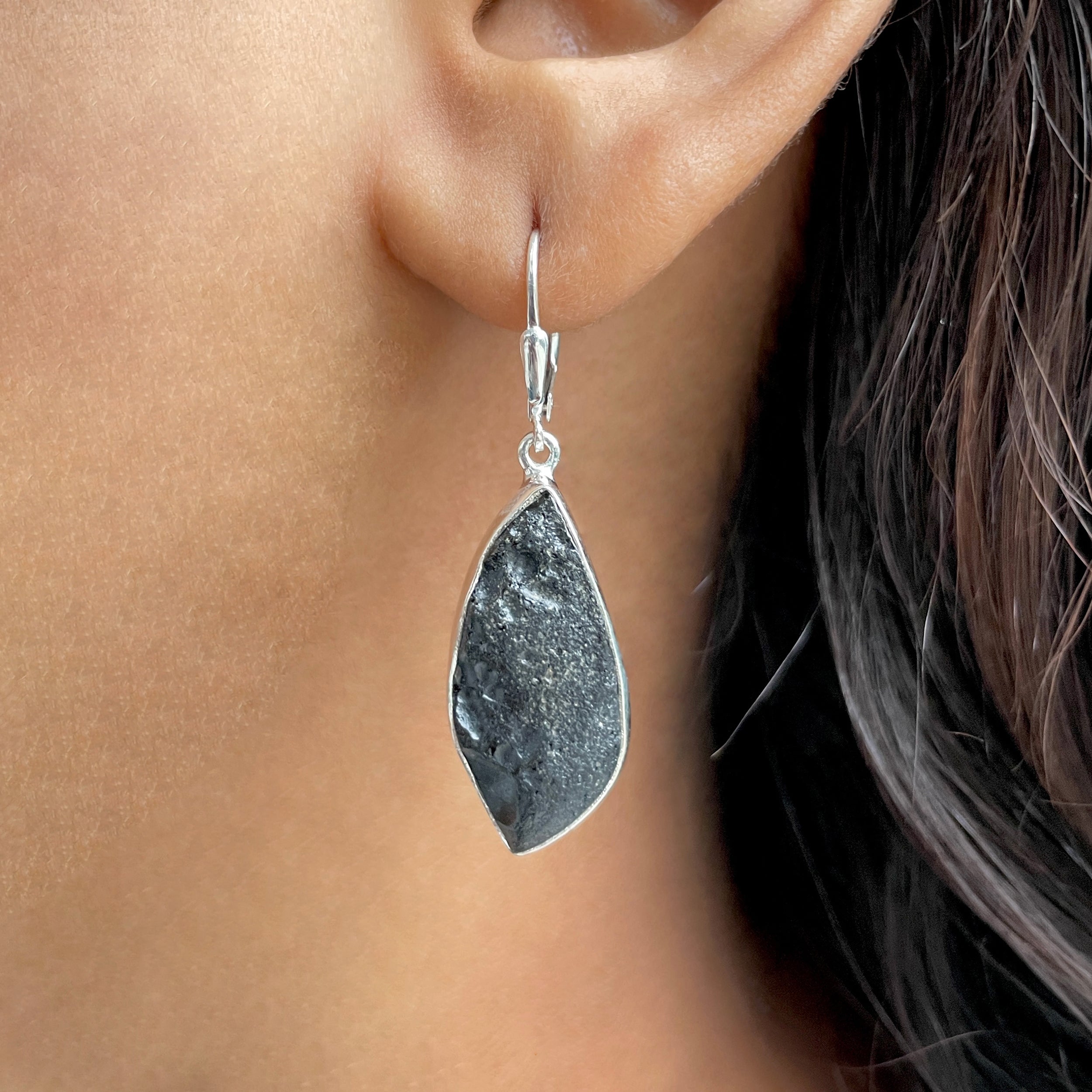 Tektite Earring-(TKT-E-21.)