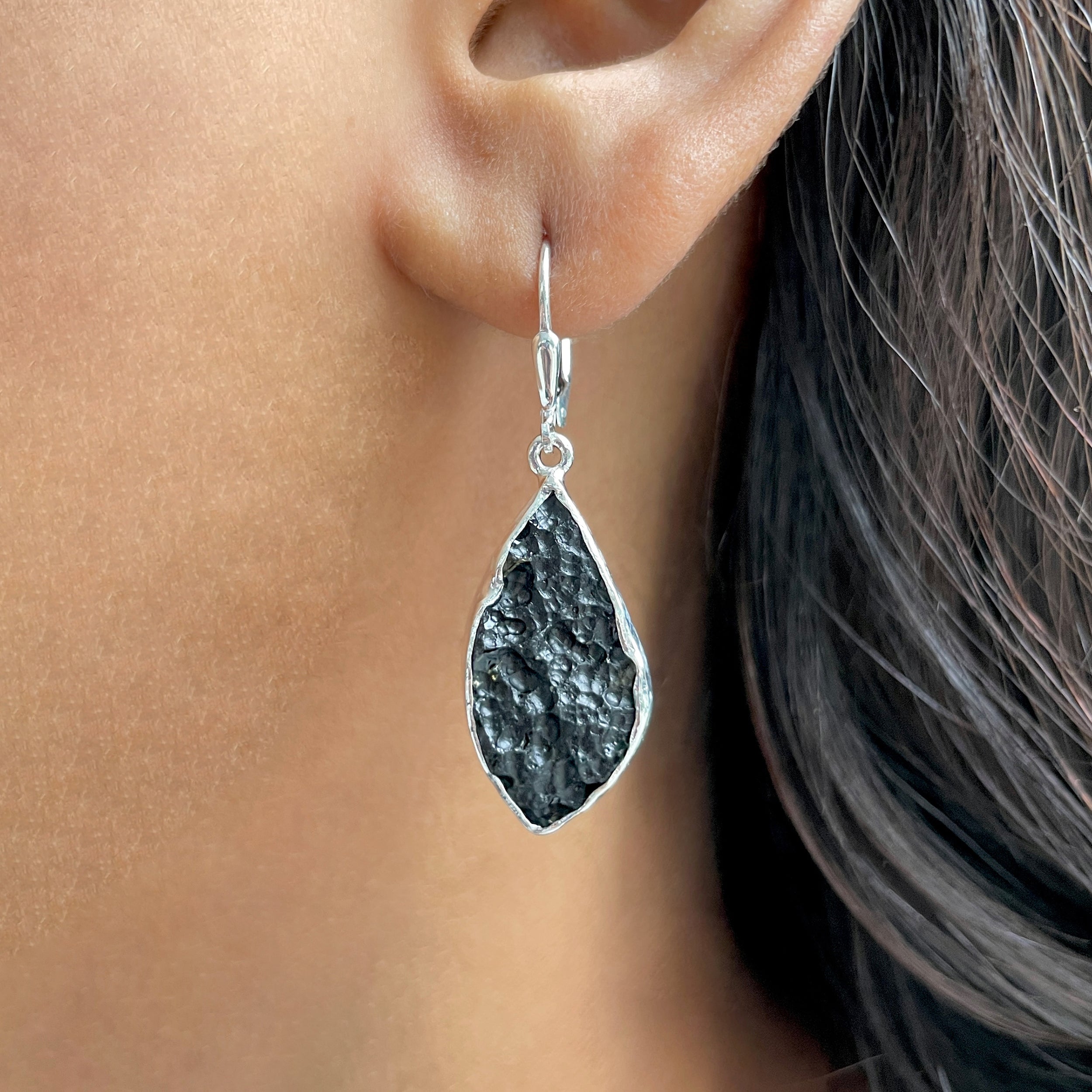 Tektite Earring-(TKT-E-28.)