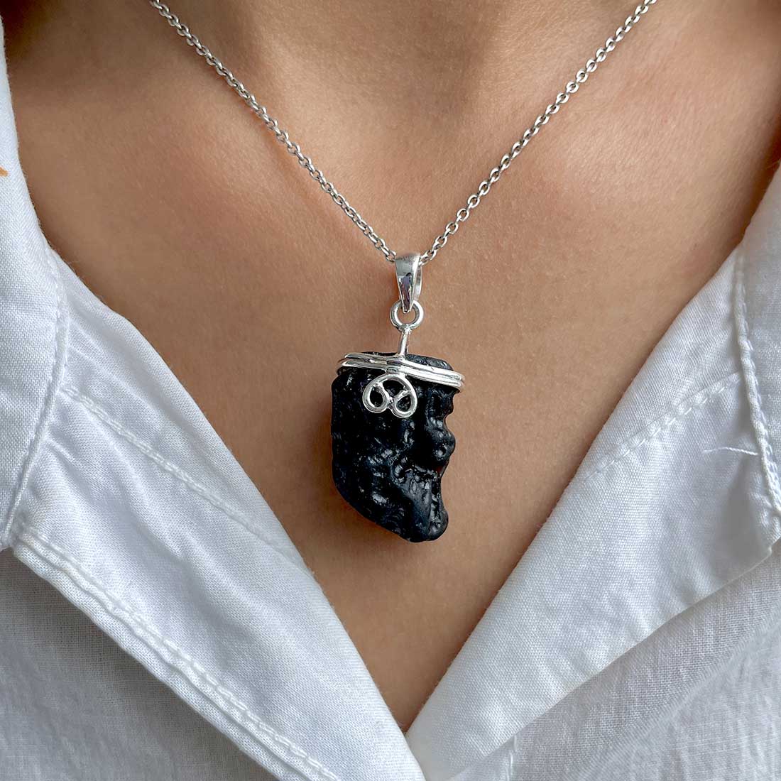 Tektite Pendant-(TKT-P-100.)