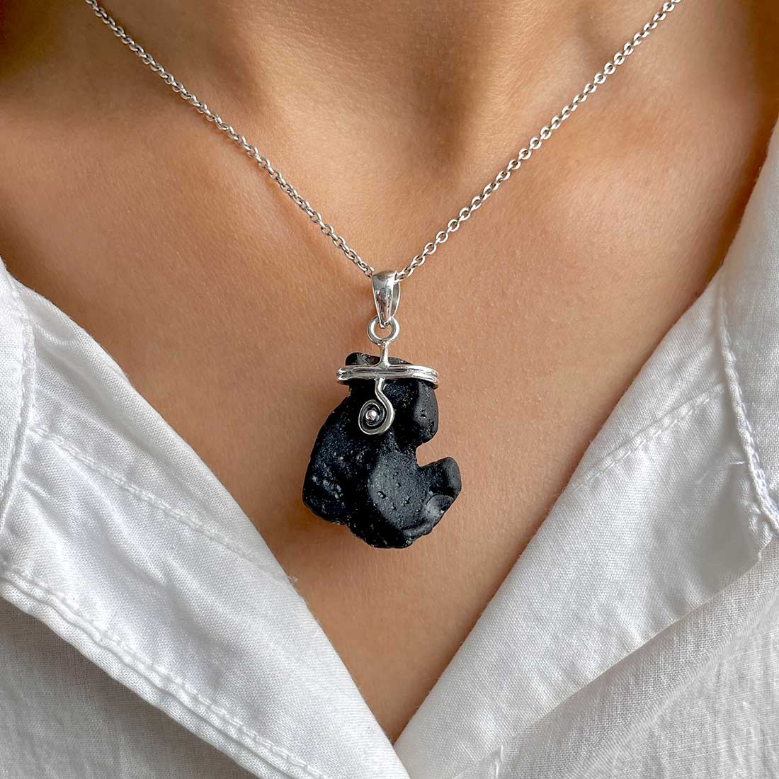 Tektite Pendant-(TKT-P-103.)
