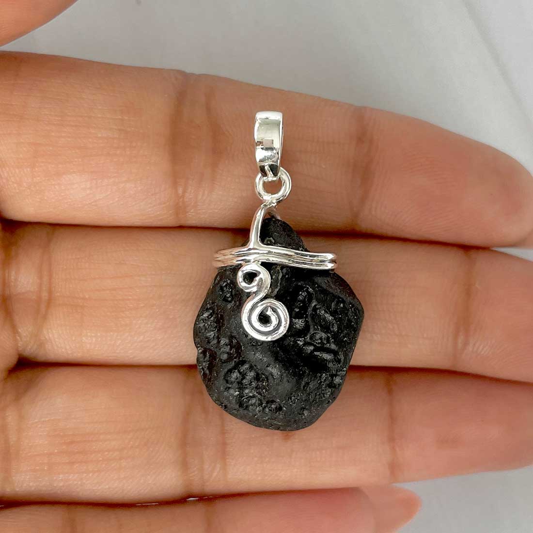 Tektite Pendant-(TKT-P-114.)