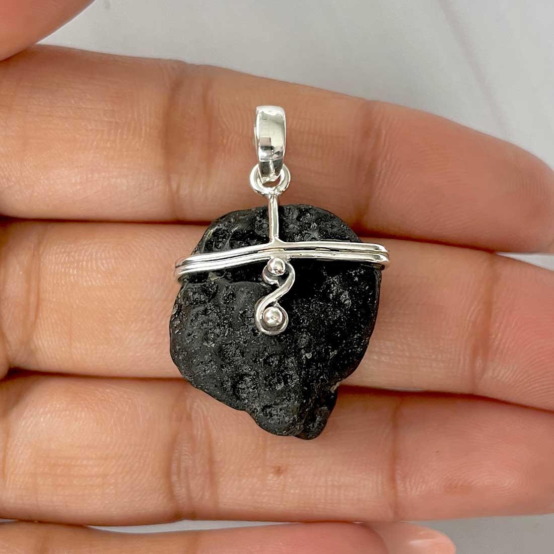 Tektite Pendant-(TKT-P-127.)