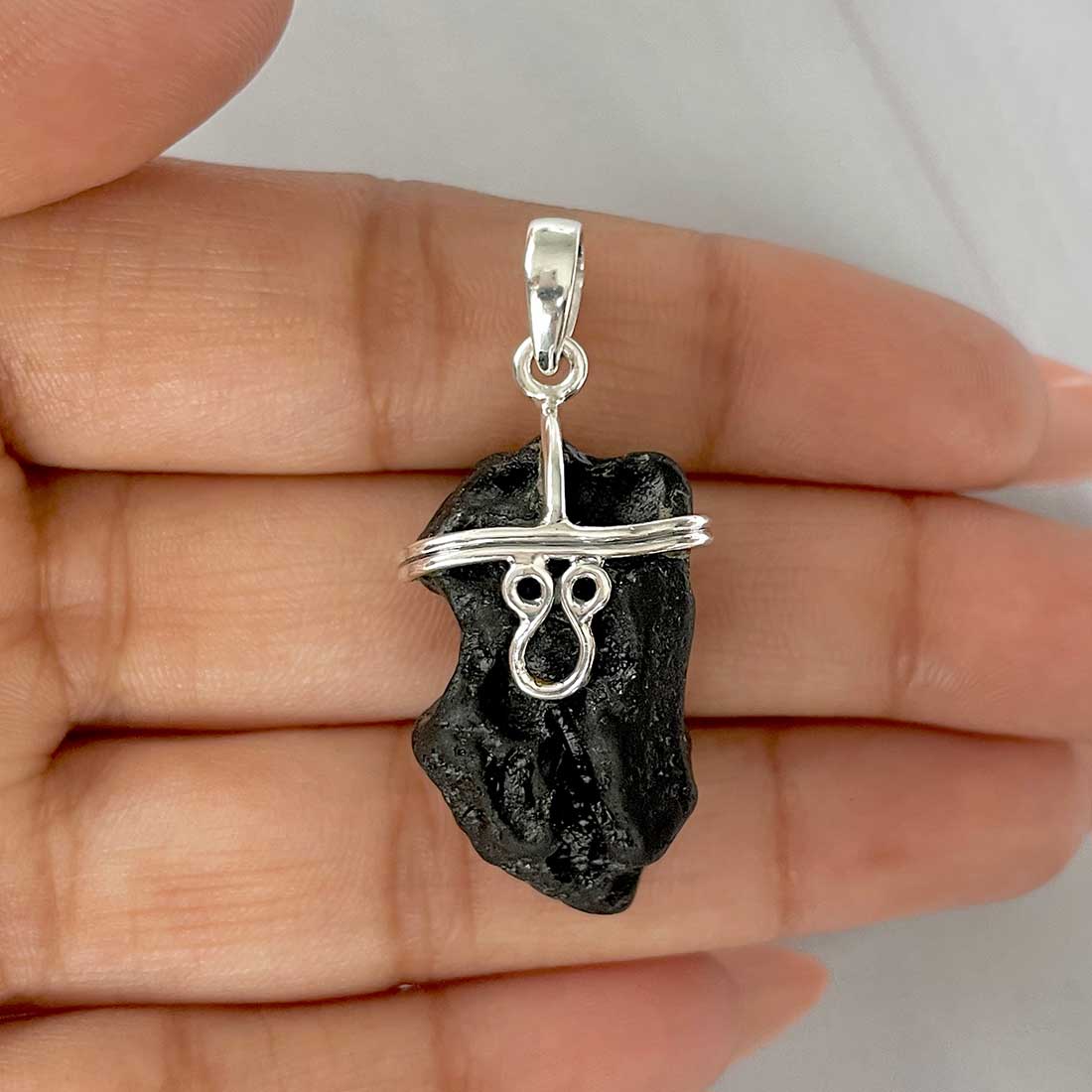 Tektite Pendant-(TKT-P-128.)