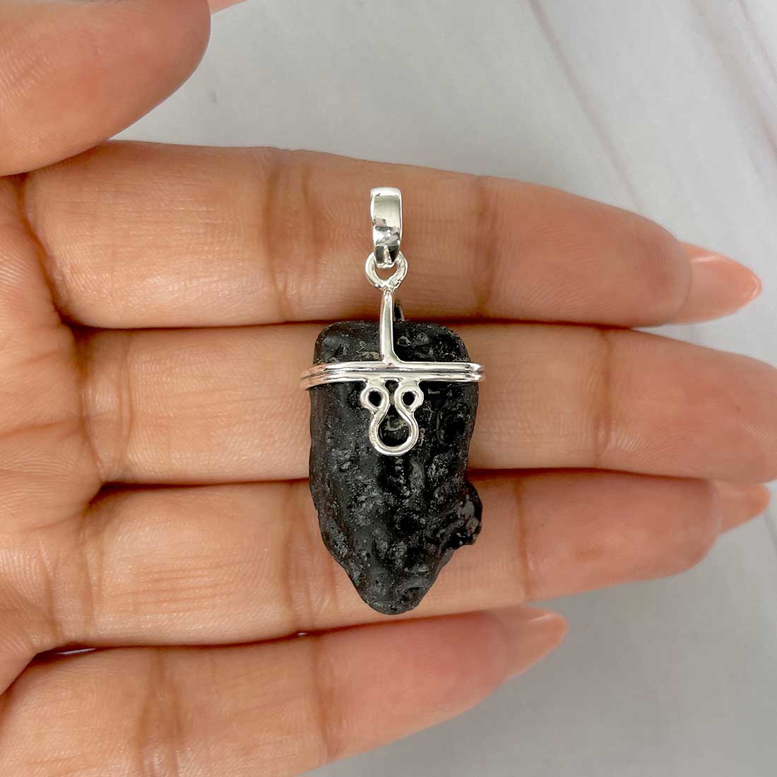 Tektite Pendant-(TKT-P-131.)