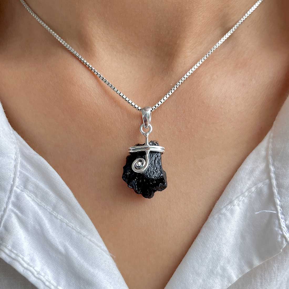 Tektite Pendant-(TKT-P-18.)