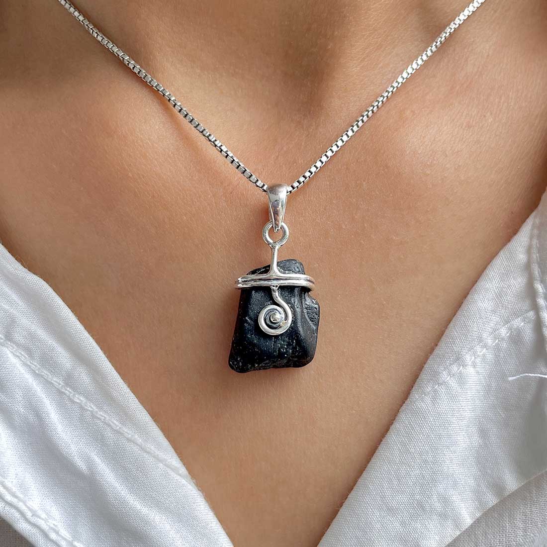 Tektite Pendant-(TKT-P-34.)