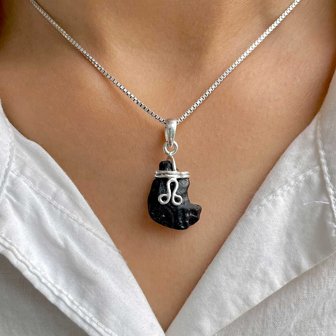 Tektite Pendant-(TKT-P-40.)