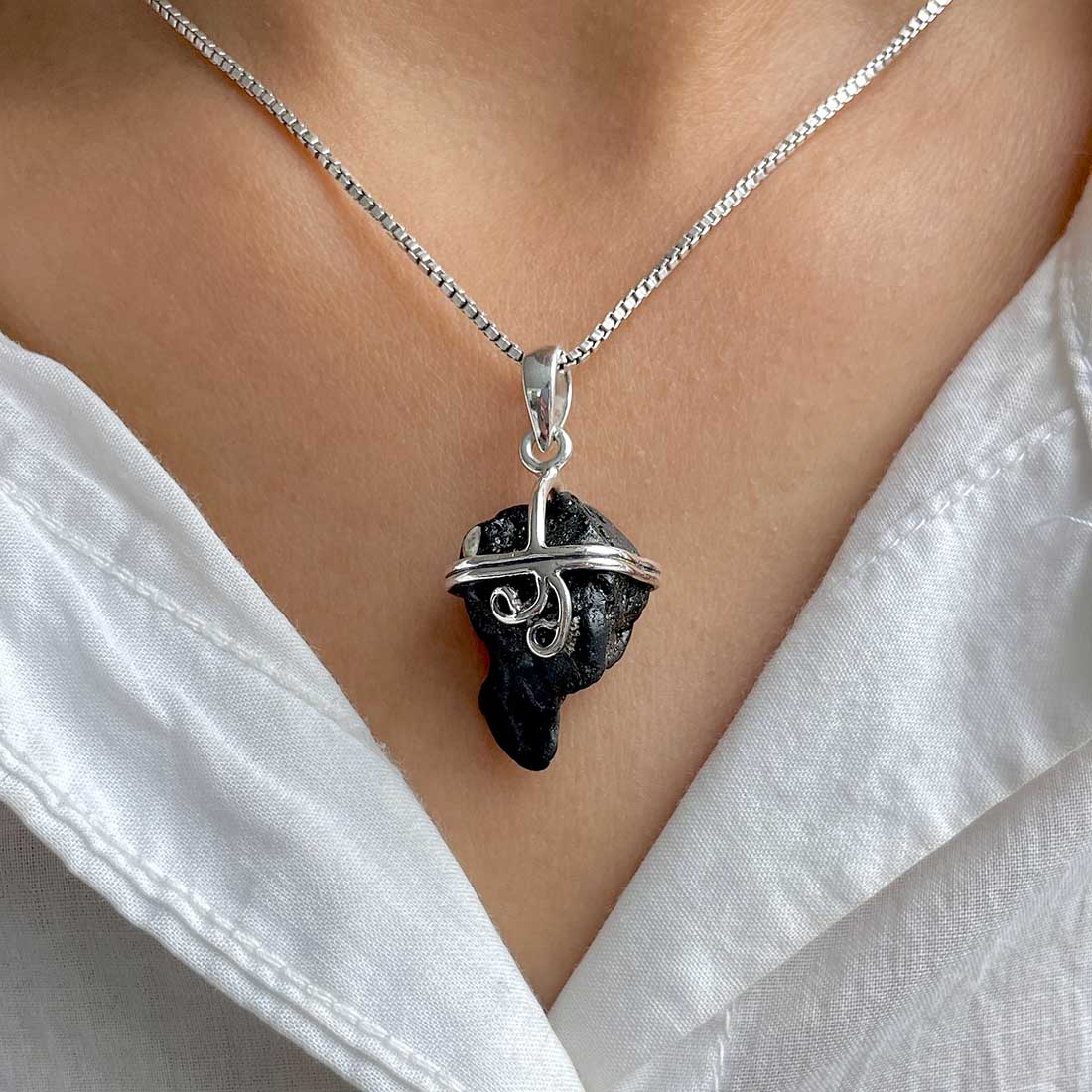 Tektite Pendant-(TKT-P-43.)