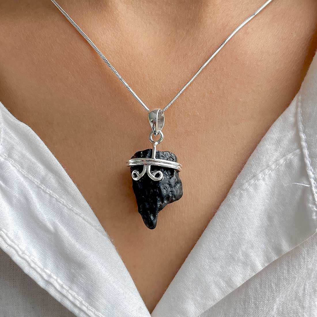 Tektite Pendant-(TKT-P-44.)