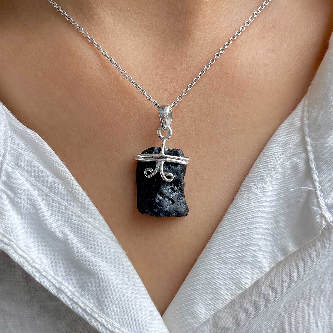 Tektite Pendant-(TKT-P-48.)