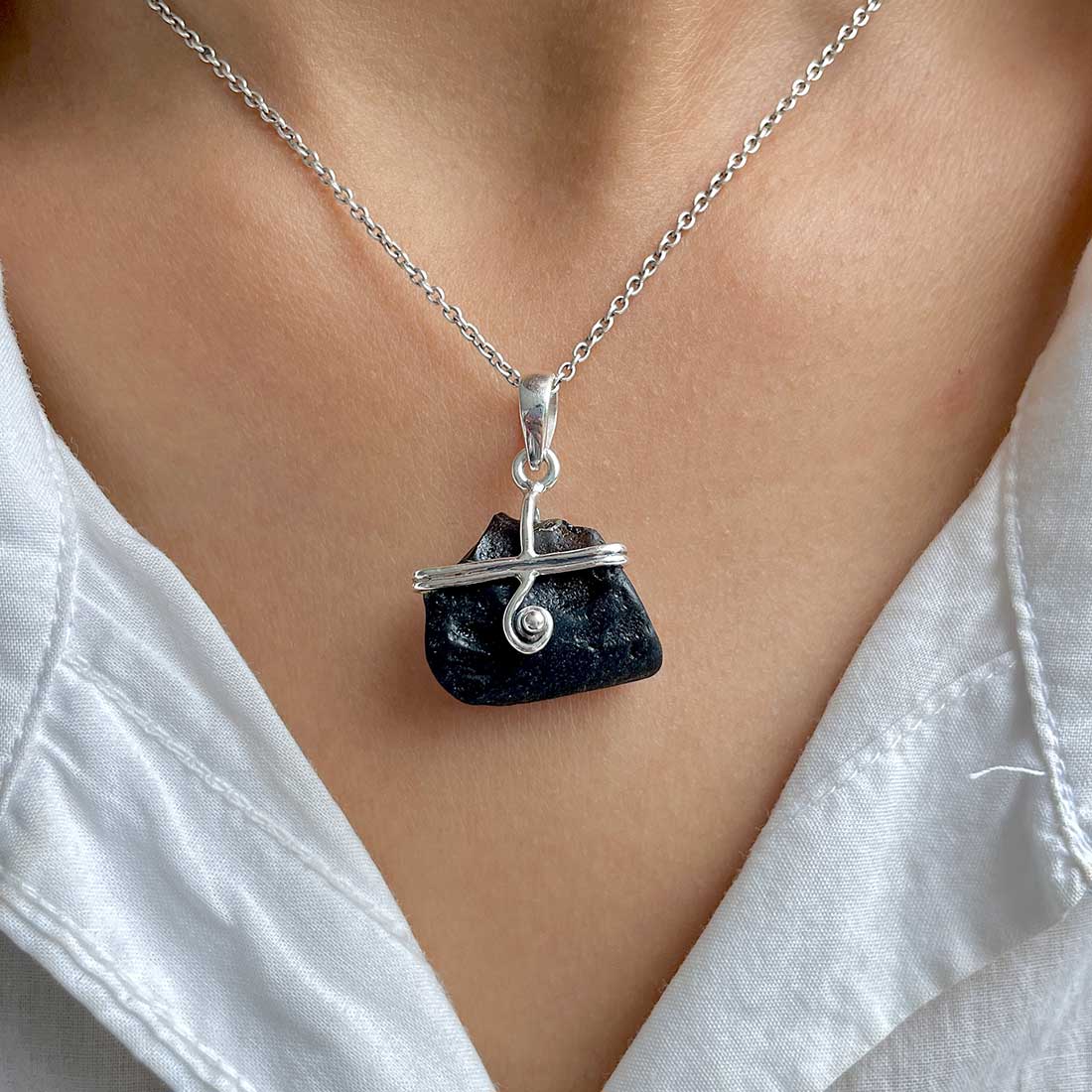 Tektite Pendant-(TKT-P-54.)