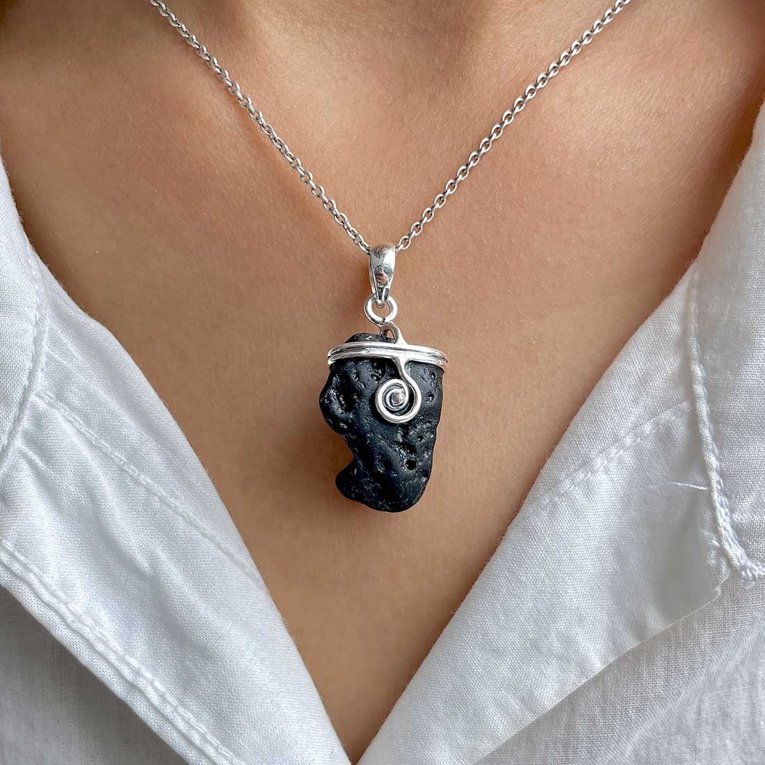 Tektite Pendant-(TKT-P-62.)