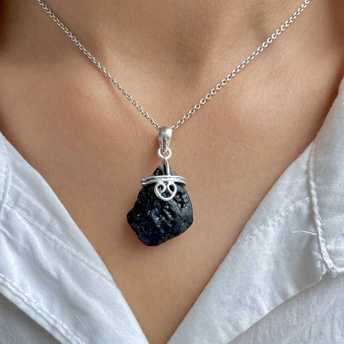 Tektite Pendant-(TKT-P-75.)