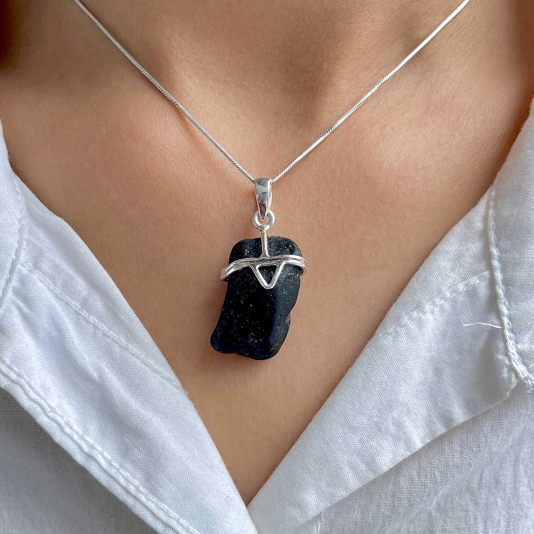 Tektite Pendant-(TKT-P-77.)
