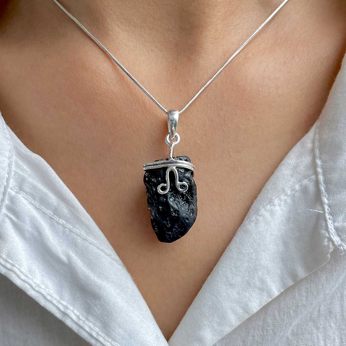 Tektite Pendant-(TKT-P-92.)
