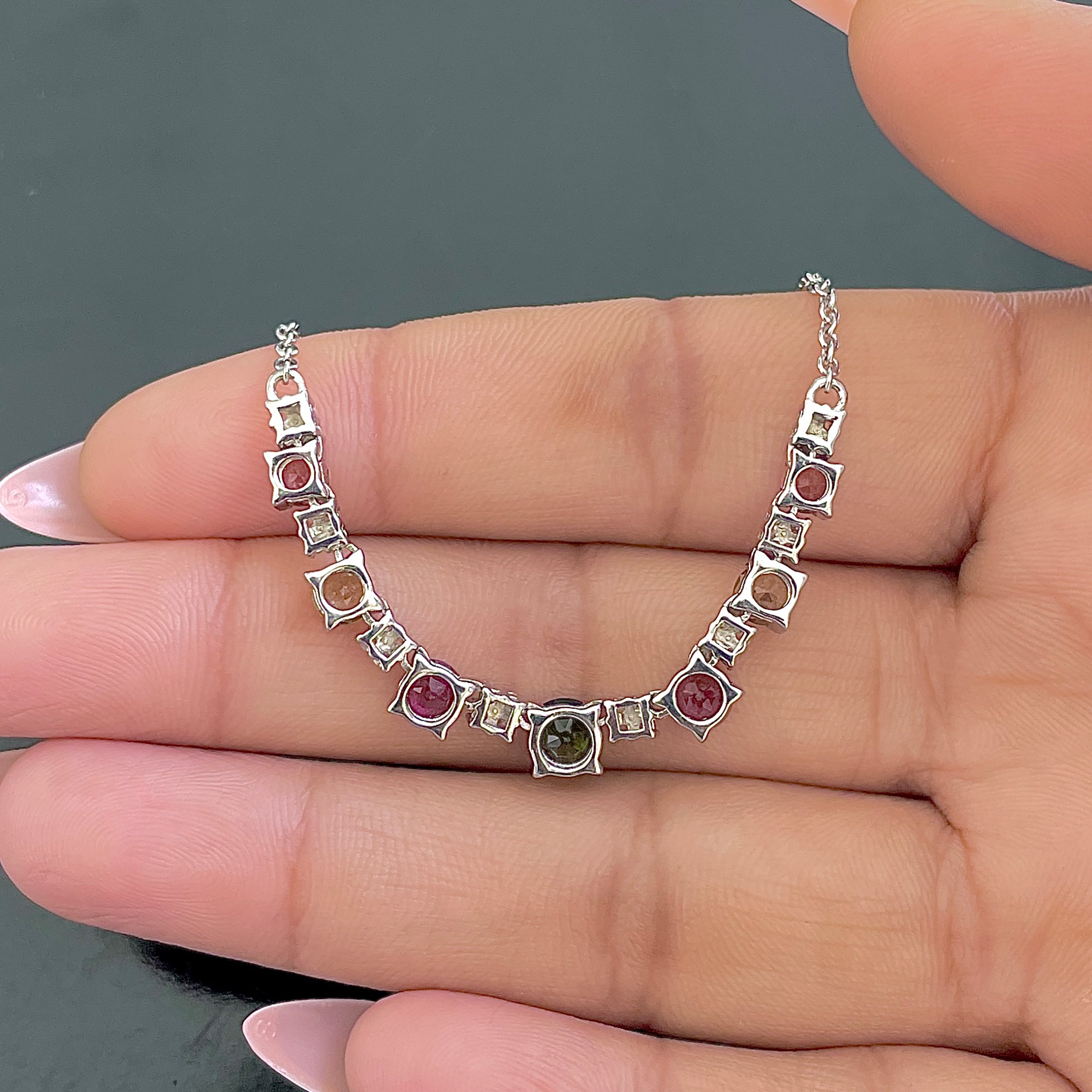 Tourmaline Necklace-(TRM-SN-302.)