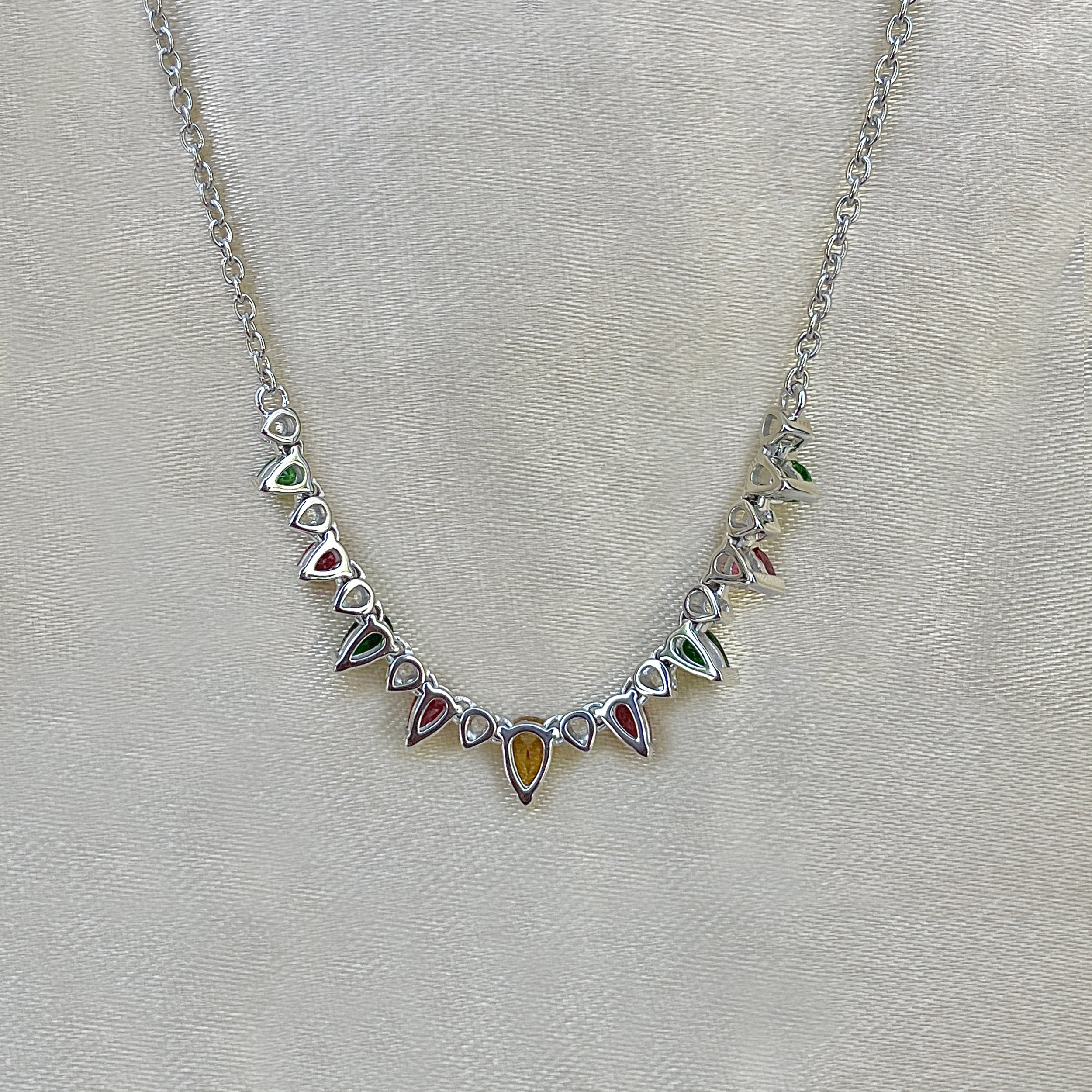 Tourmaline Necklace-(TRM-SN-305.)
