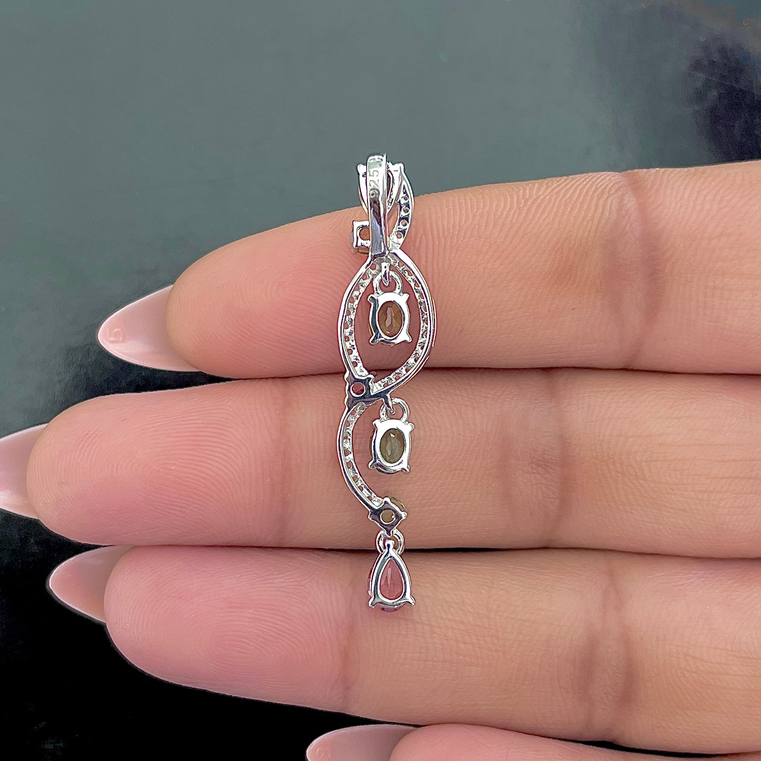 Tourmaline Pendant-(TRM-SN-315P.)