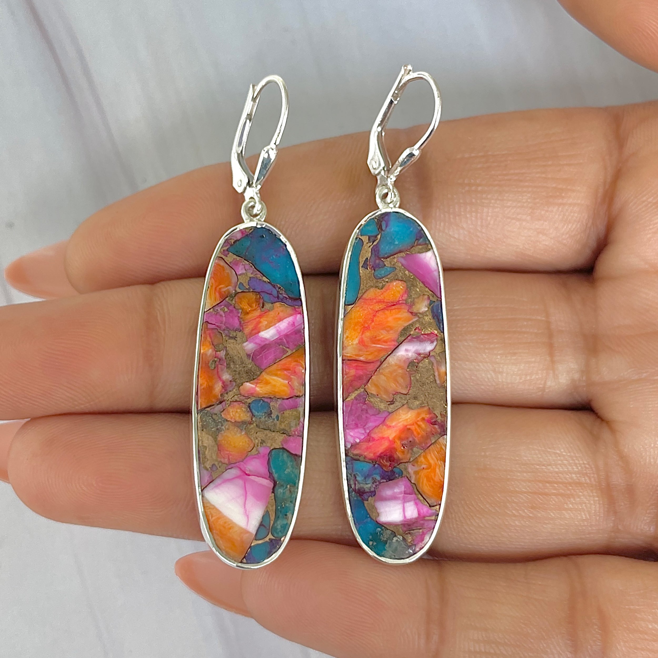 Spiny Oyster Turquoise Earring-(TRO-E-51.)