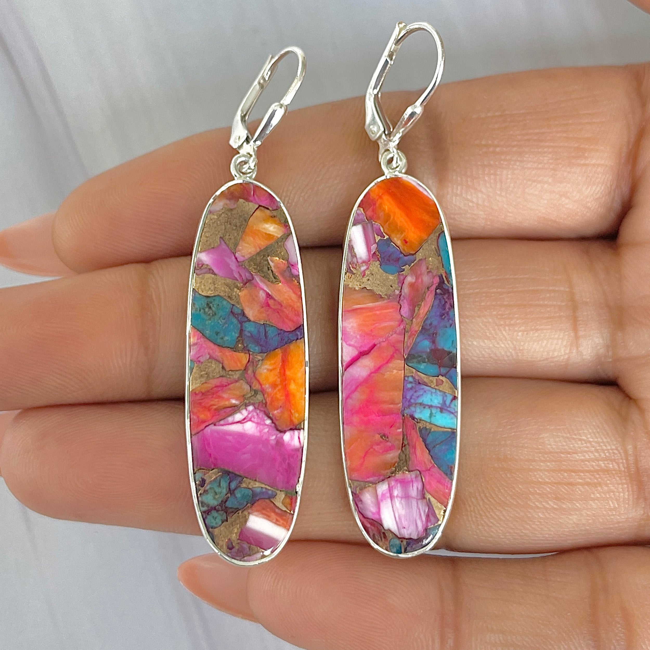 Spiny Oyster Turquoise Earring-(TRO-E-57.)