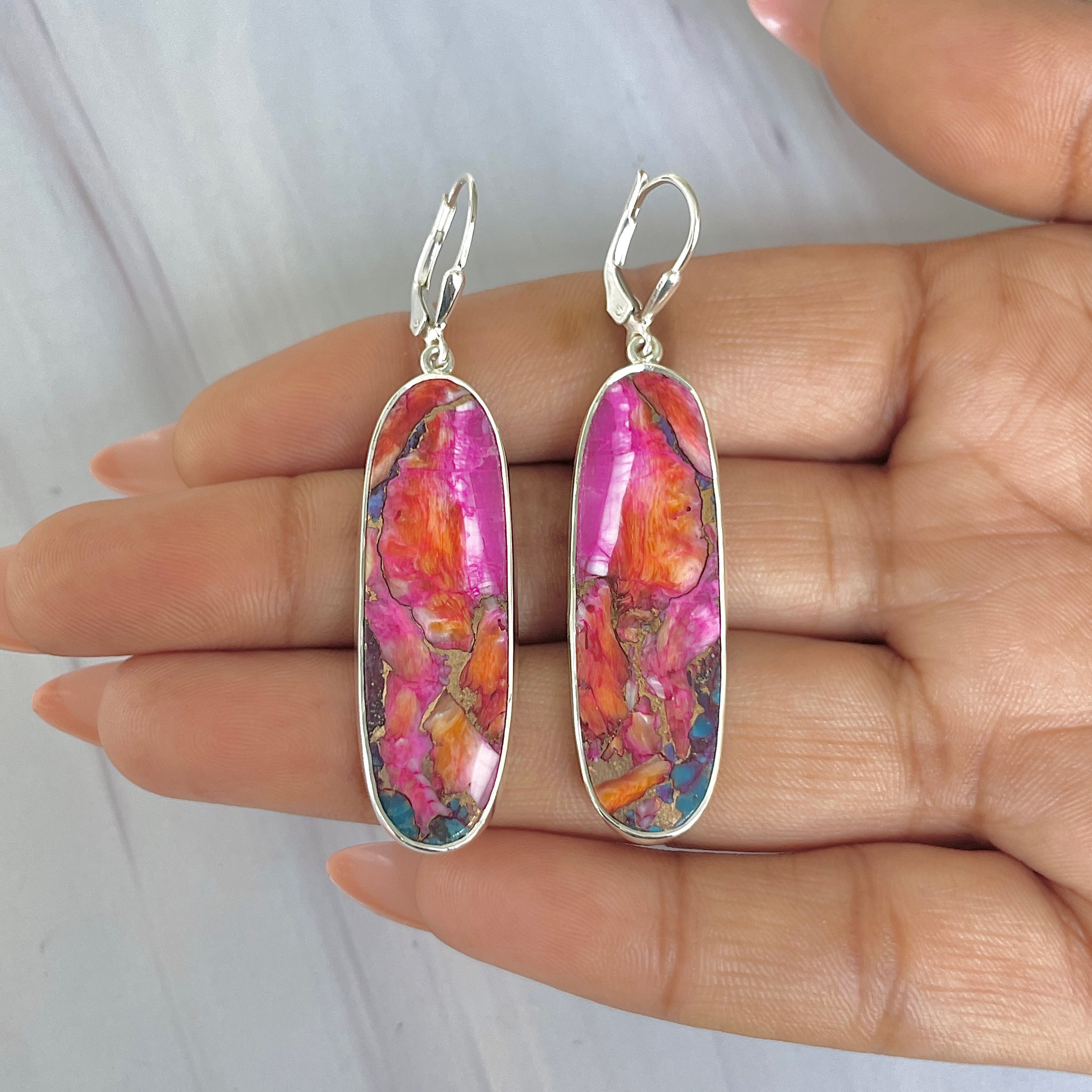 Spiny Oyster Turquoise Earring-(TRO-E-58.)