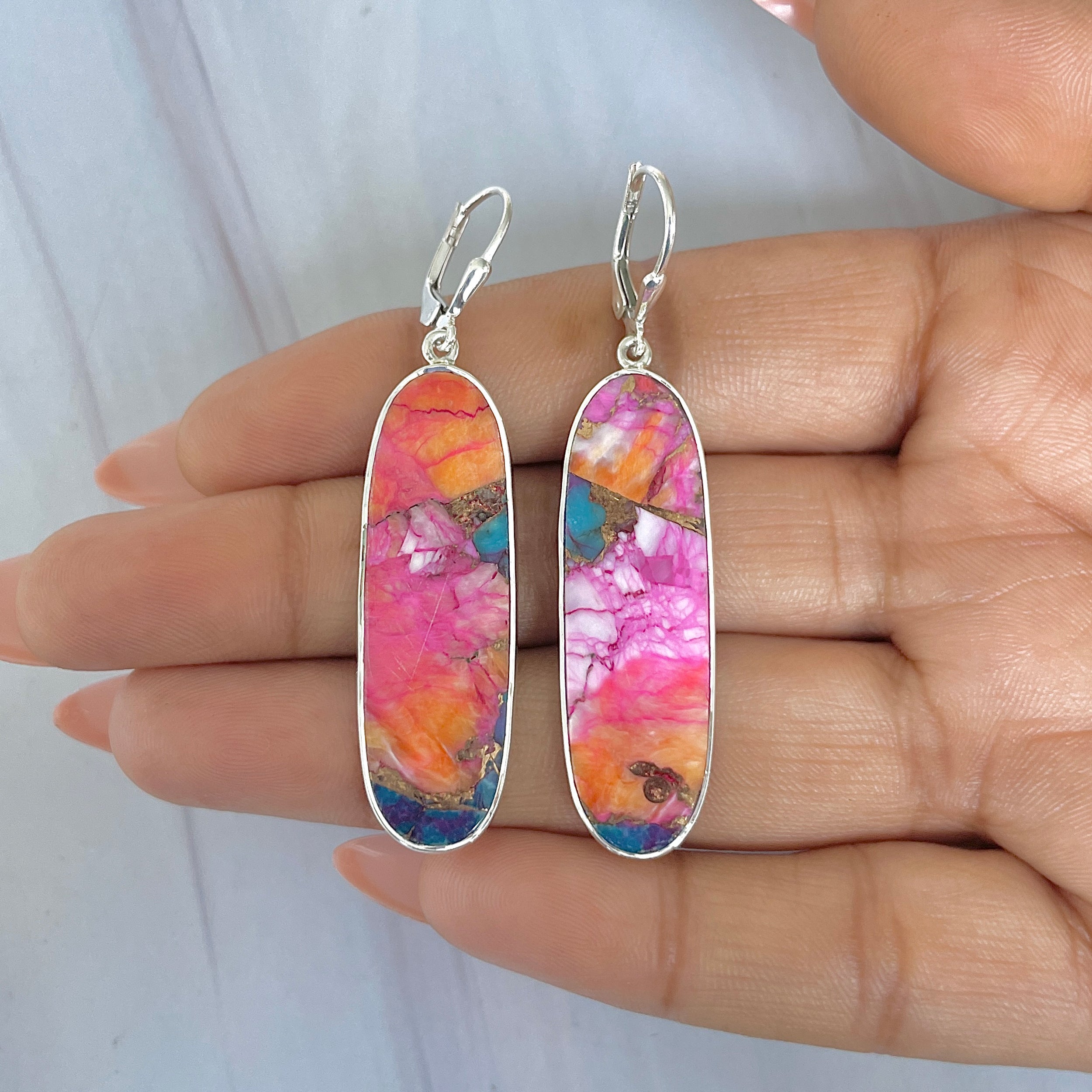 Spiny Oyster Turquoise Earring-(TRO-E-69.)