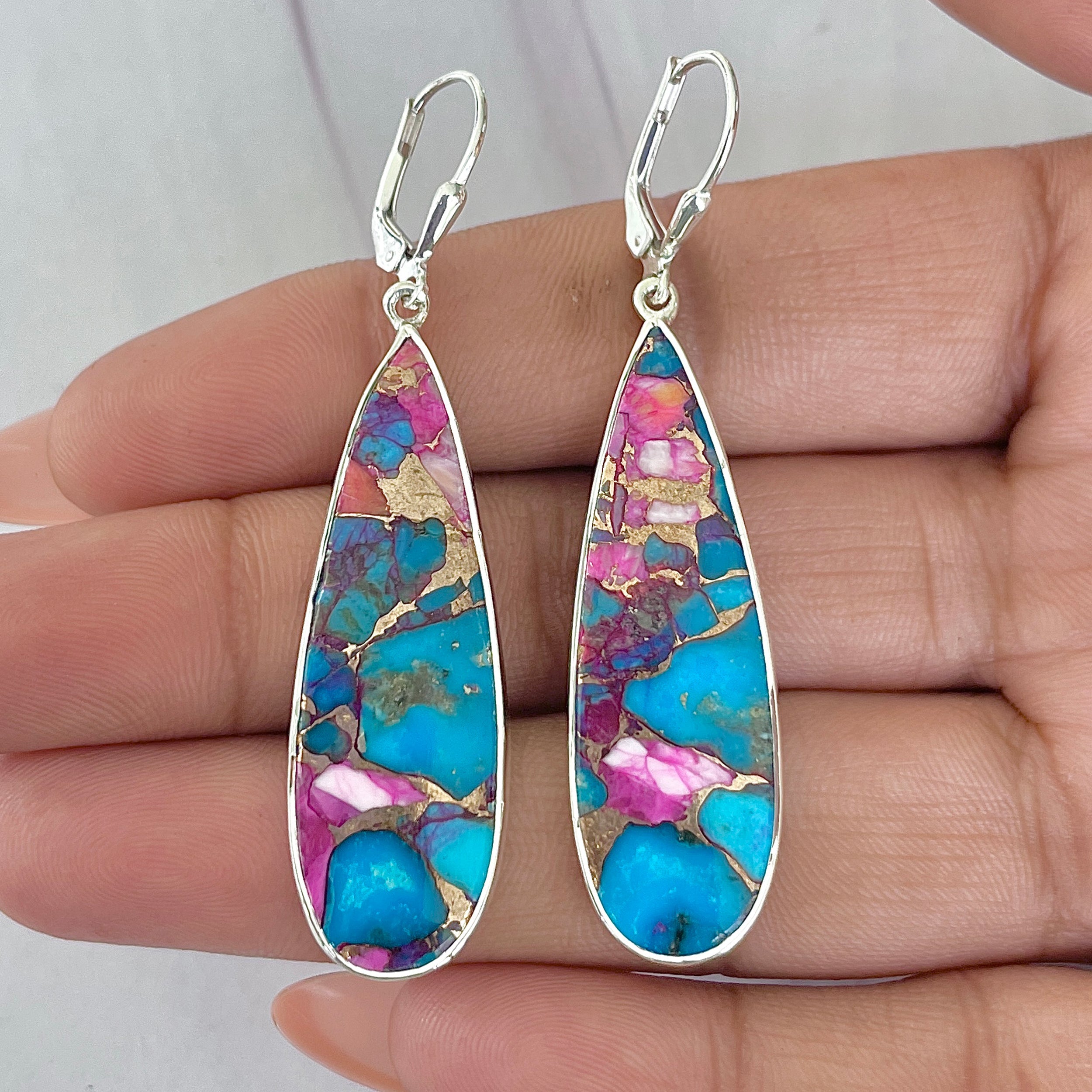 Spiny Oyster Turquoise Earring-(TRO-E-75.)