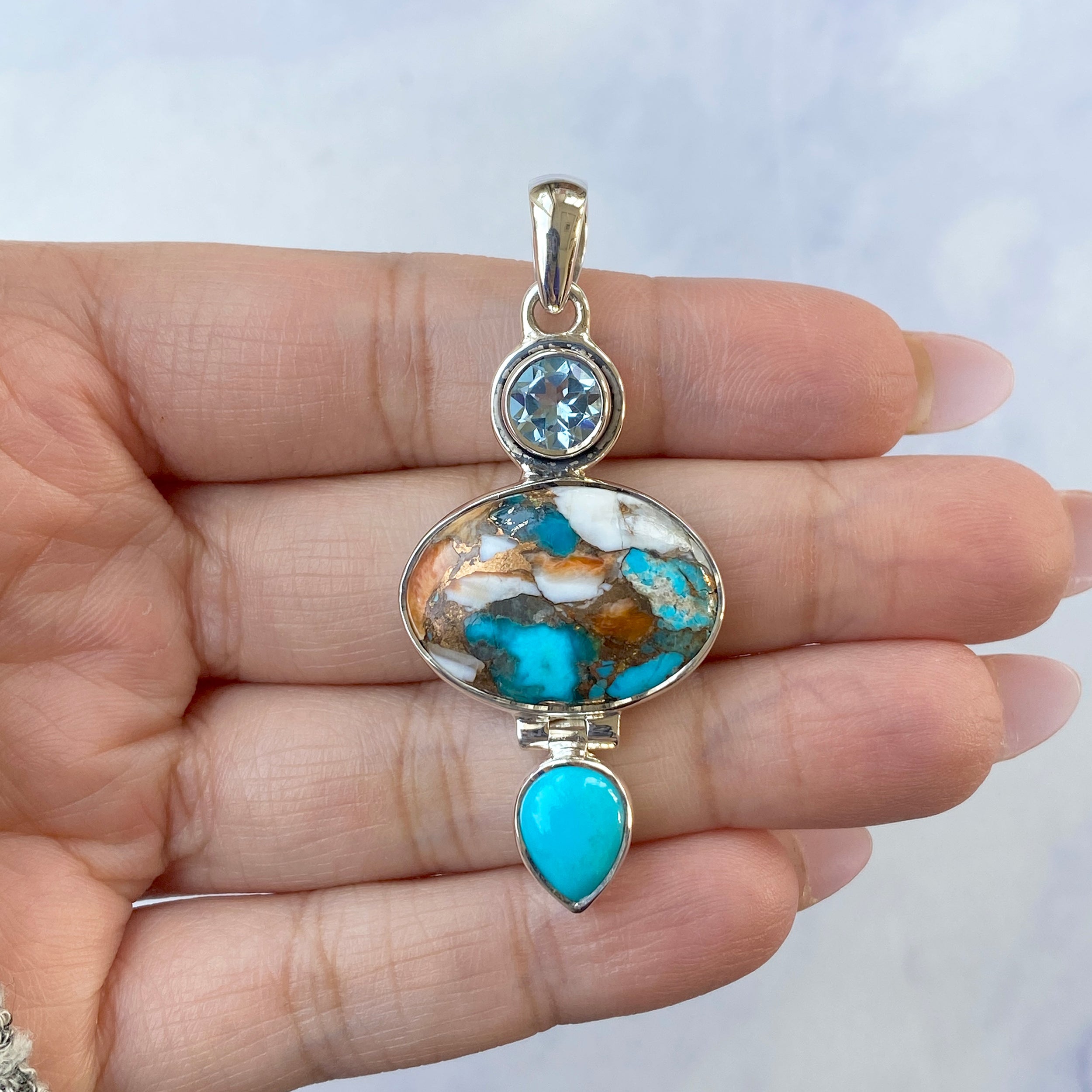 Spiny Oyster Turquoise Pendant-(TRO-P-36.)