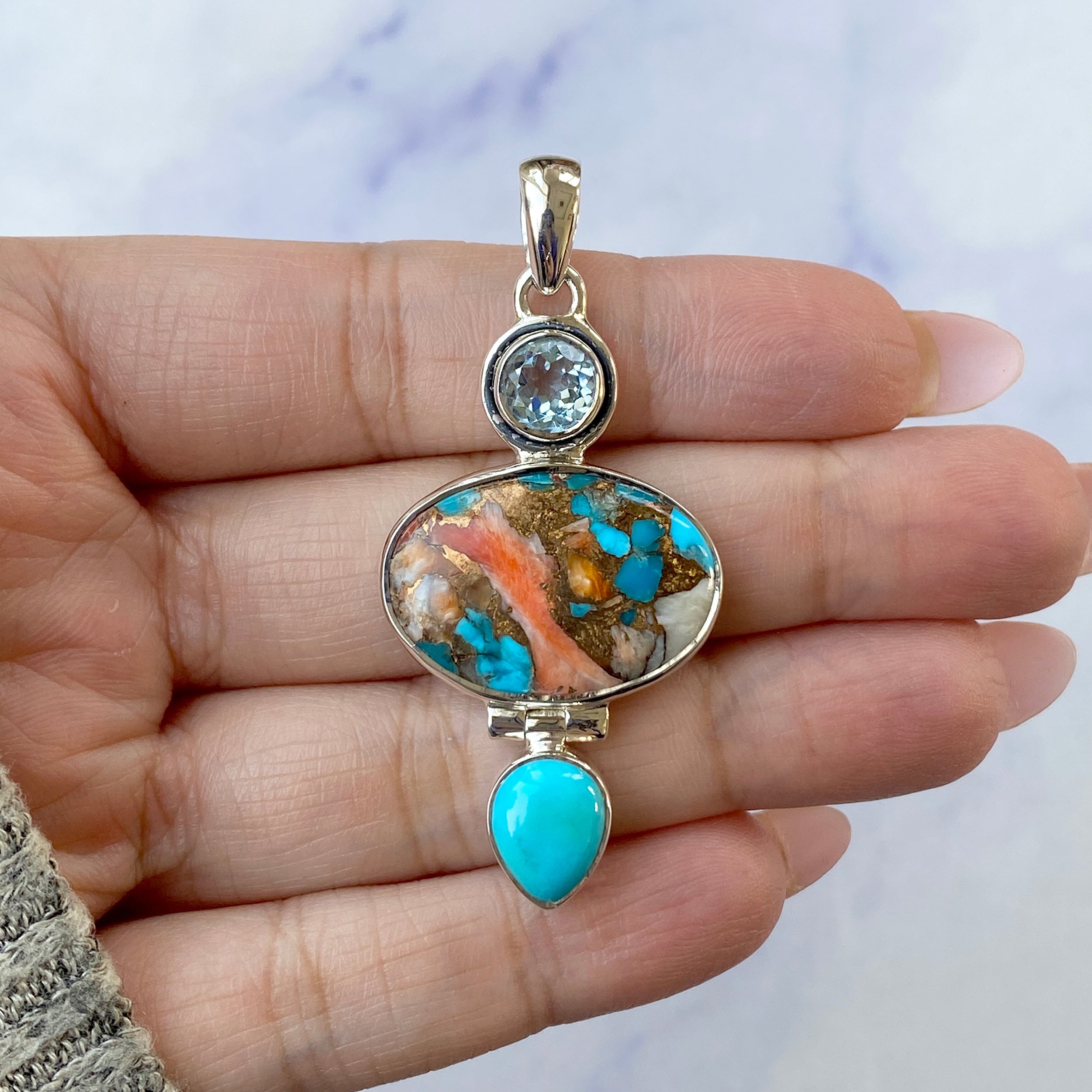 Spiny Oyster Turquoise Pendant-(TRO-P-56.)