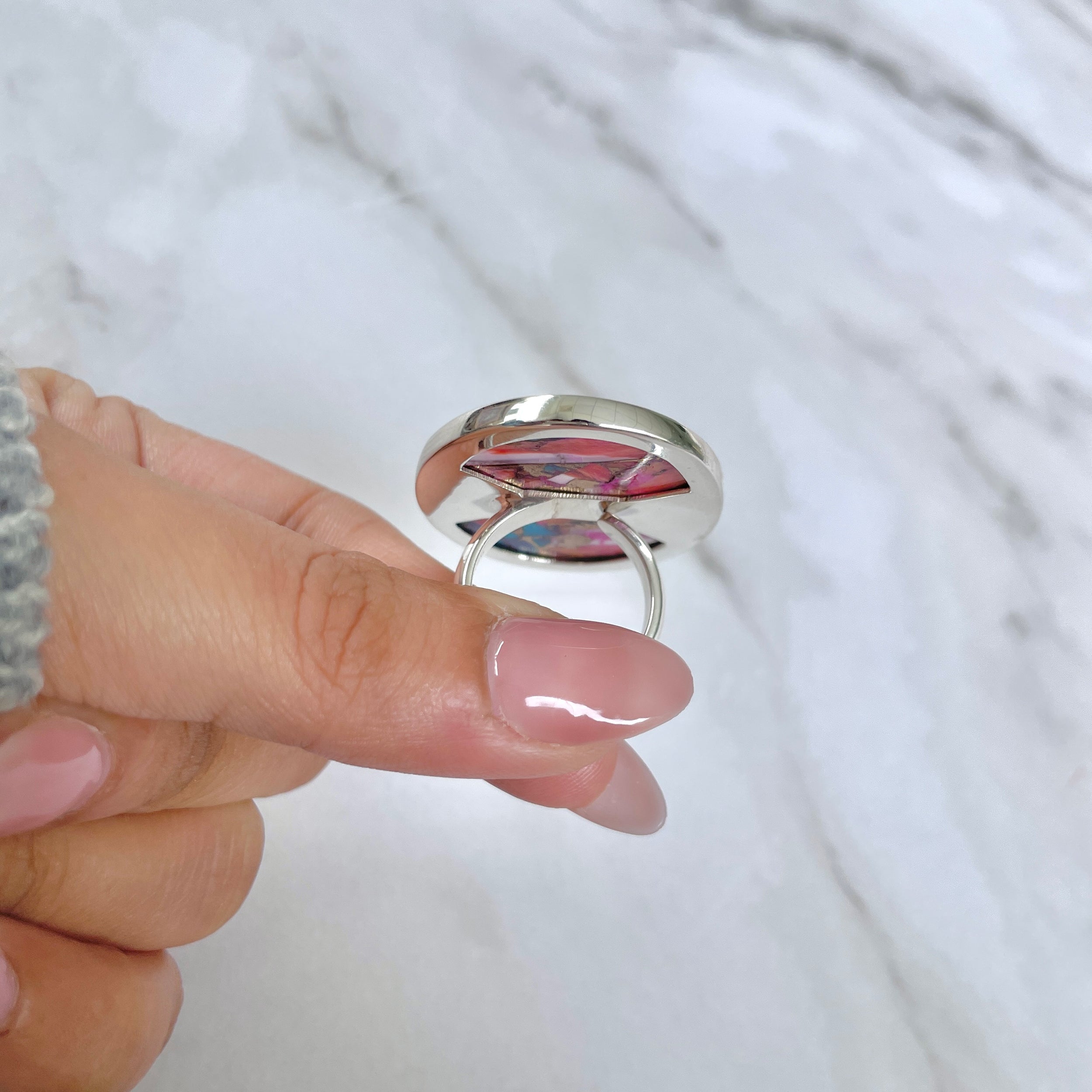 Spiny Oyster Turquoise Ring-(TRO-R-101.)