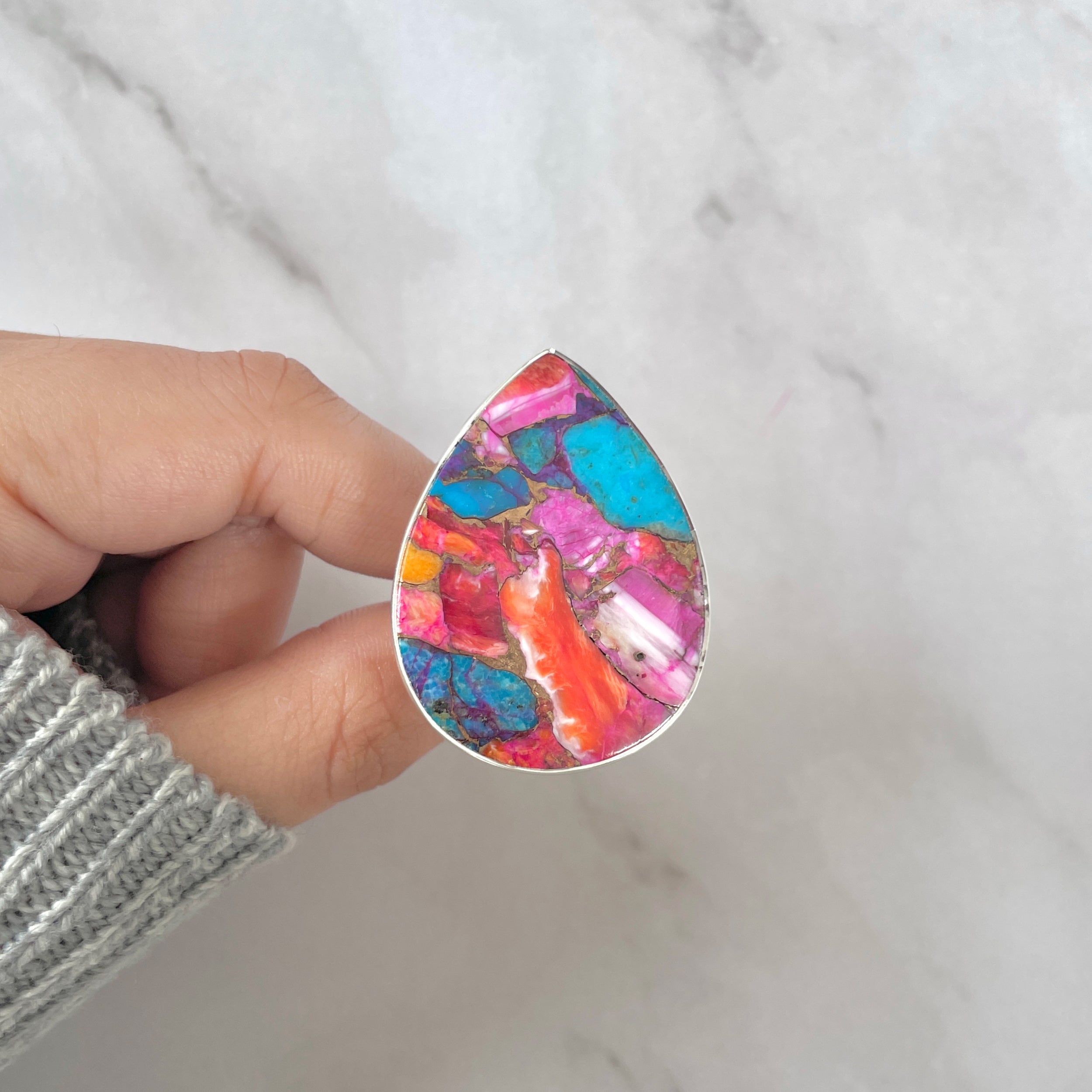 Spiny Oyster Turquoise Ring-(TRO-R-103.)